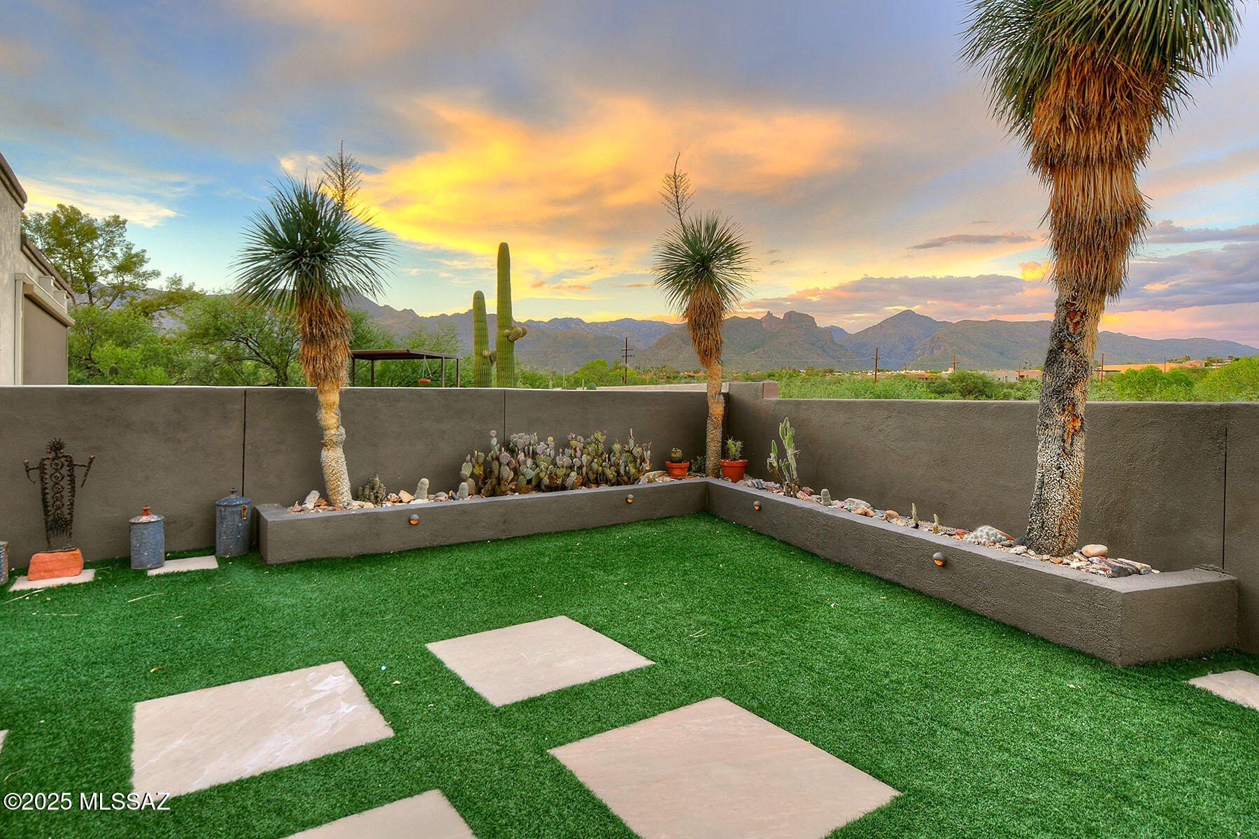 4754 N Placita Ventana Del Rio