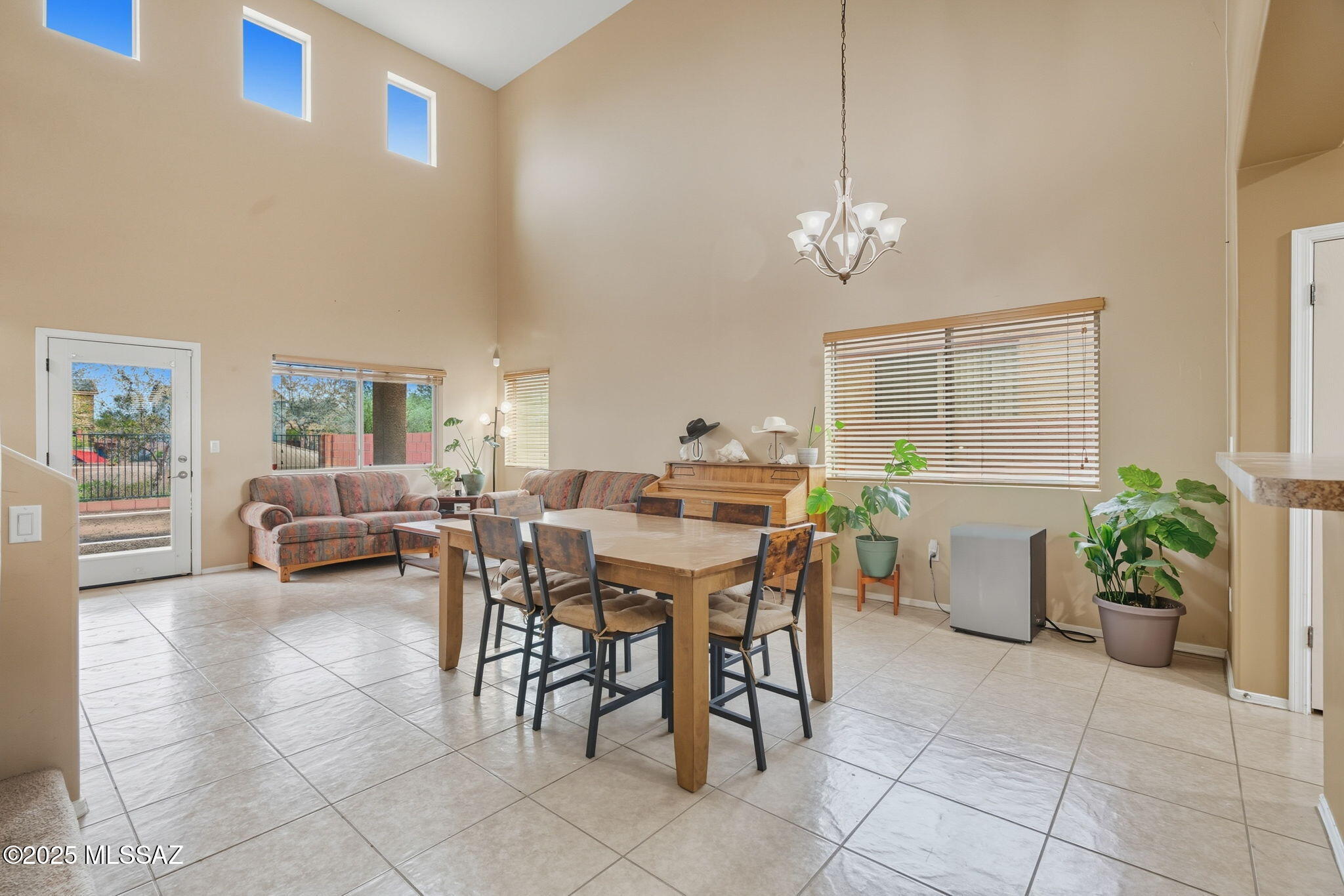 12910 N Fox Hollow Drive