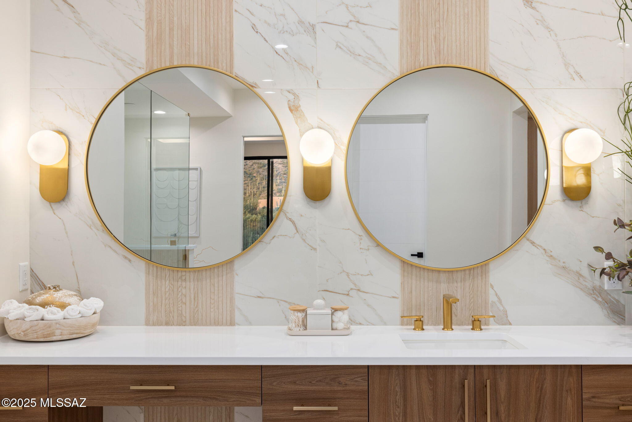 5835 W Sunset Gallery Place