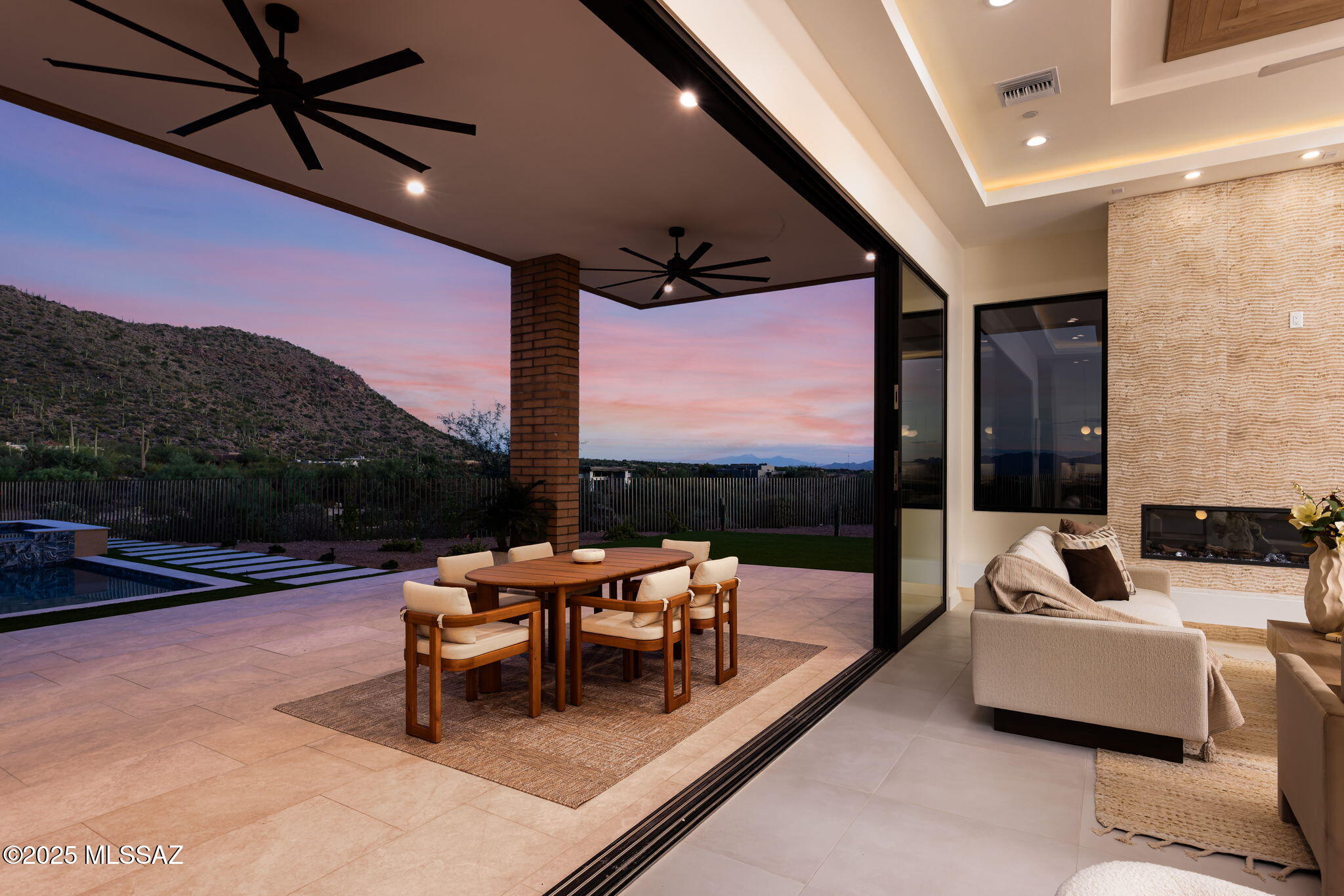 5835 W Sunset Gallery Place