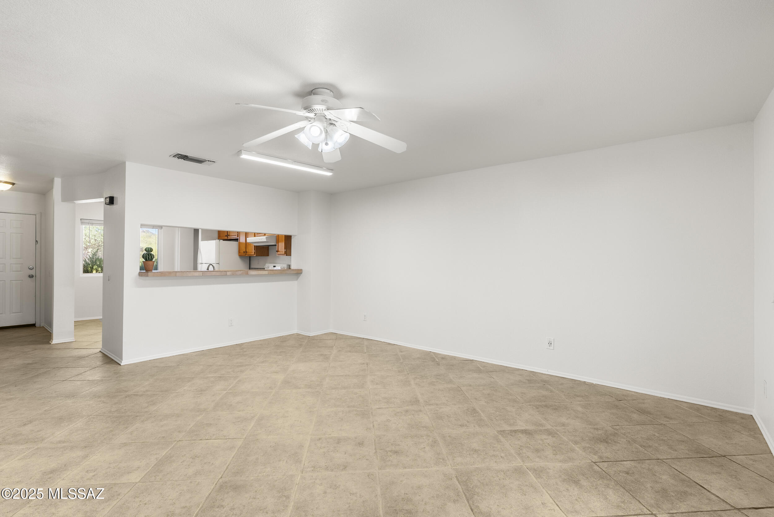 2754 W Avenida Azahar