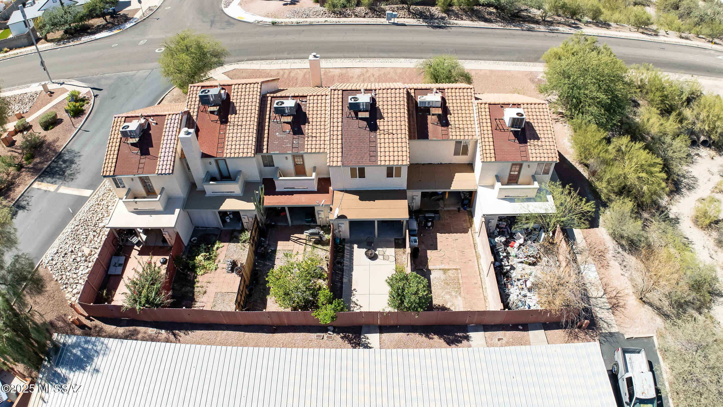 2754 W Avenida Azahar