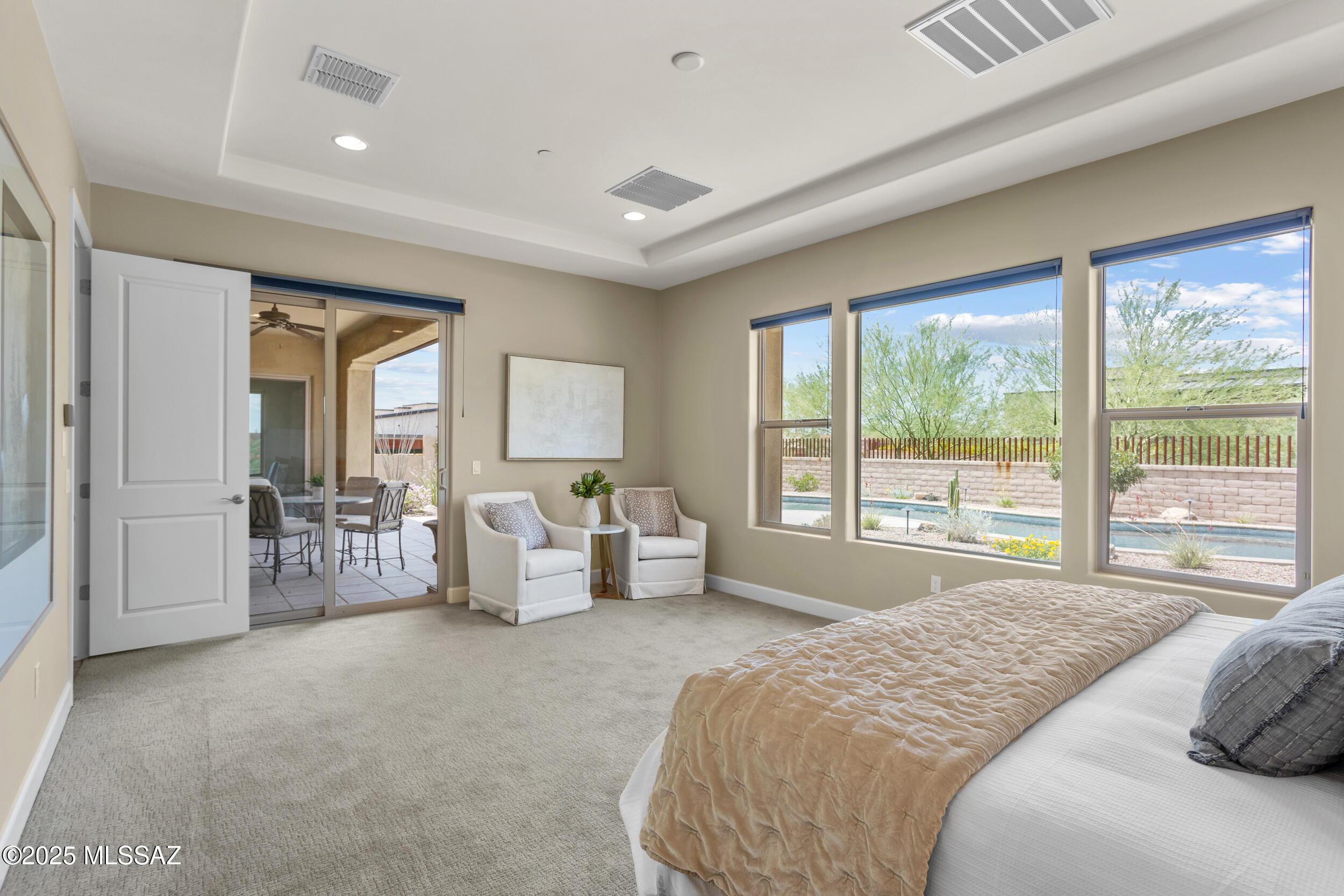 14045 N CROOKED CREEK Drive