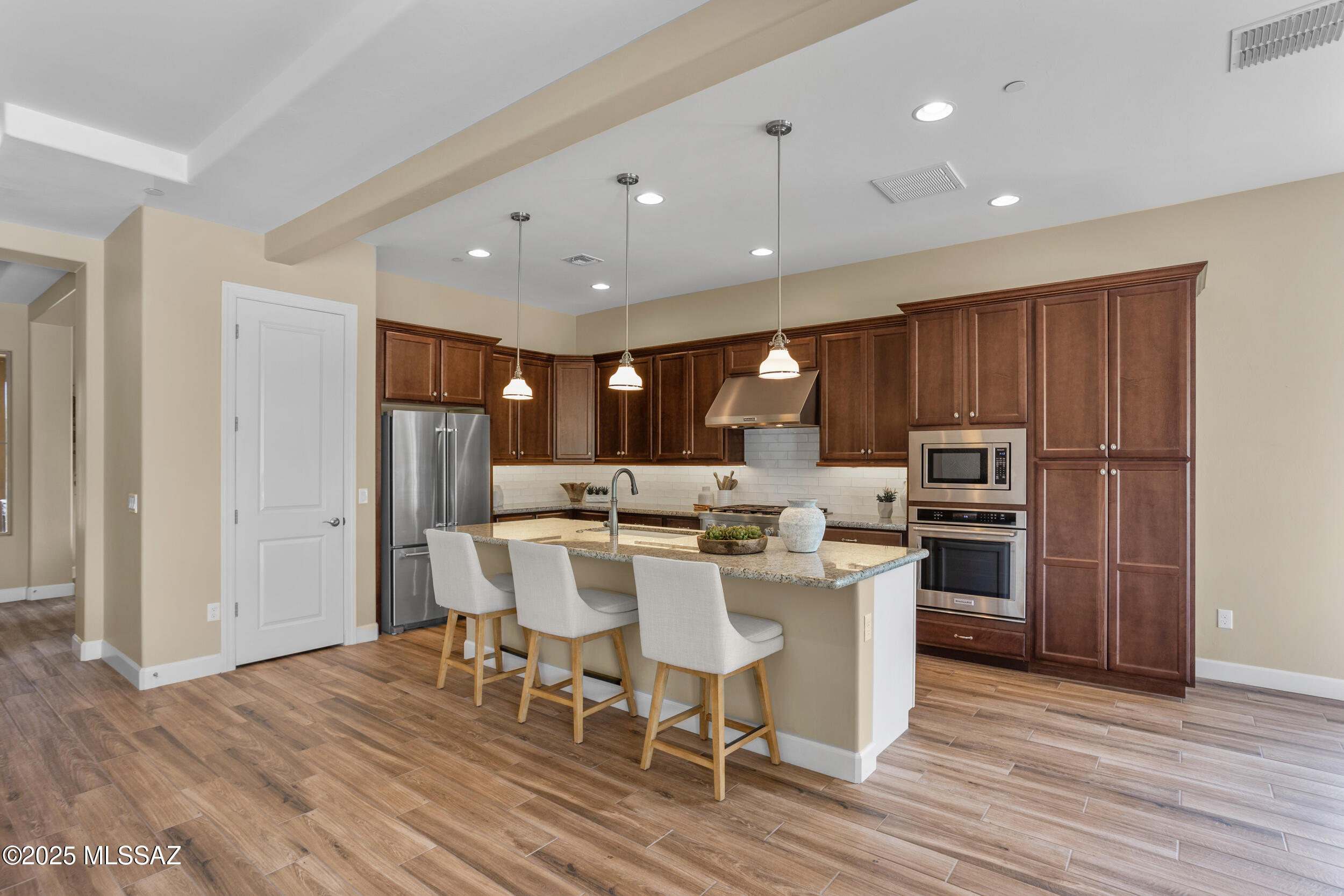 14045 N CROOKED CREEK Drive