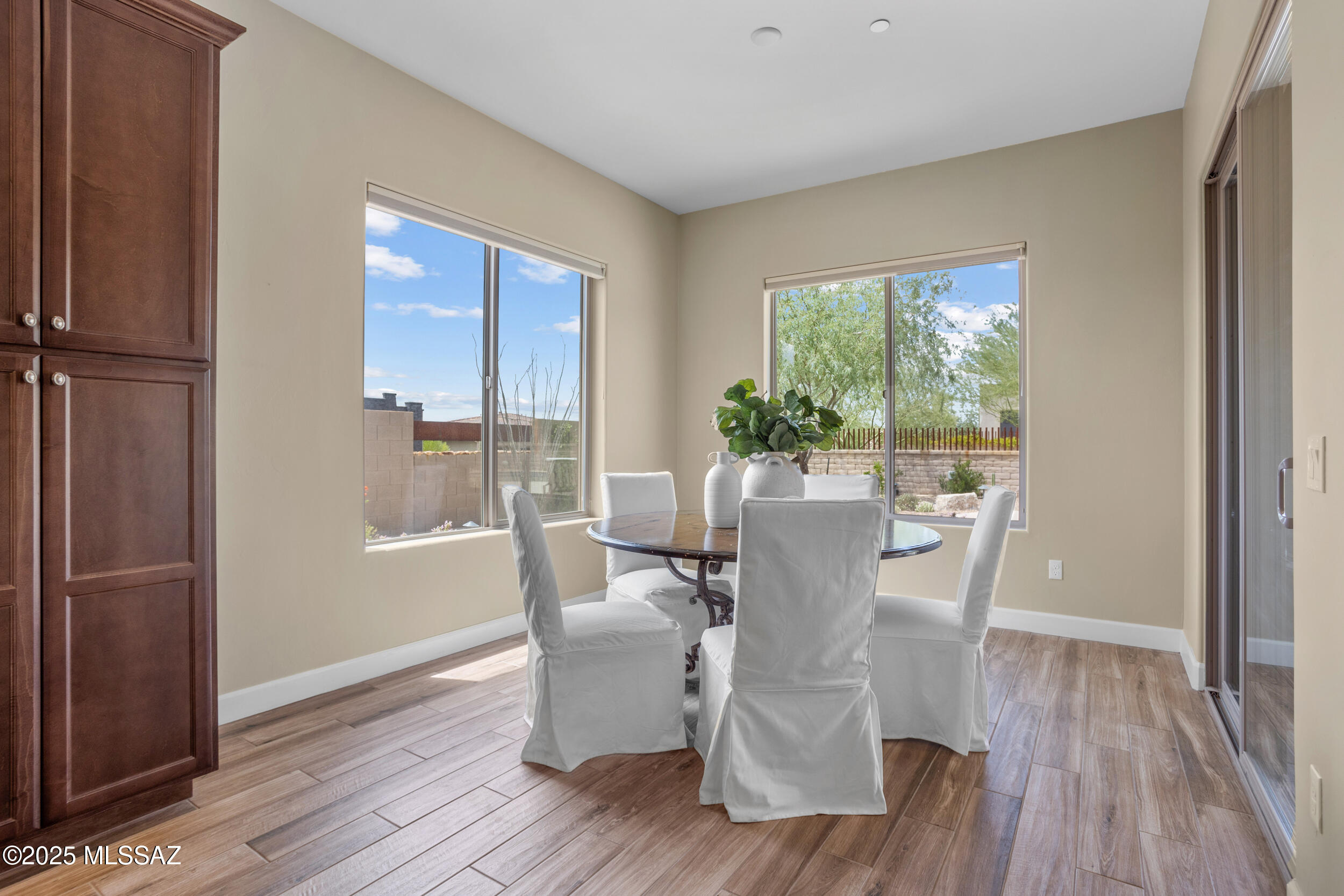 14045 N CROOKED CREEK Drive