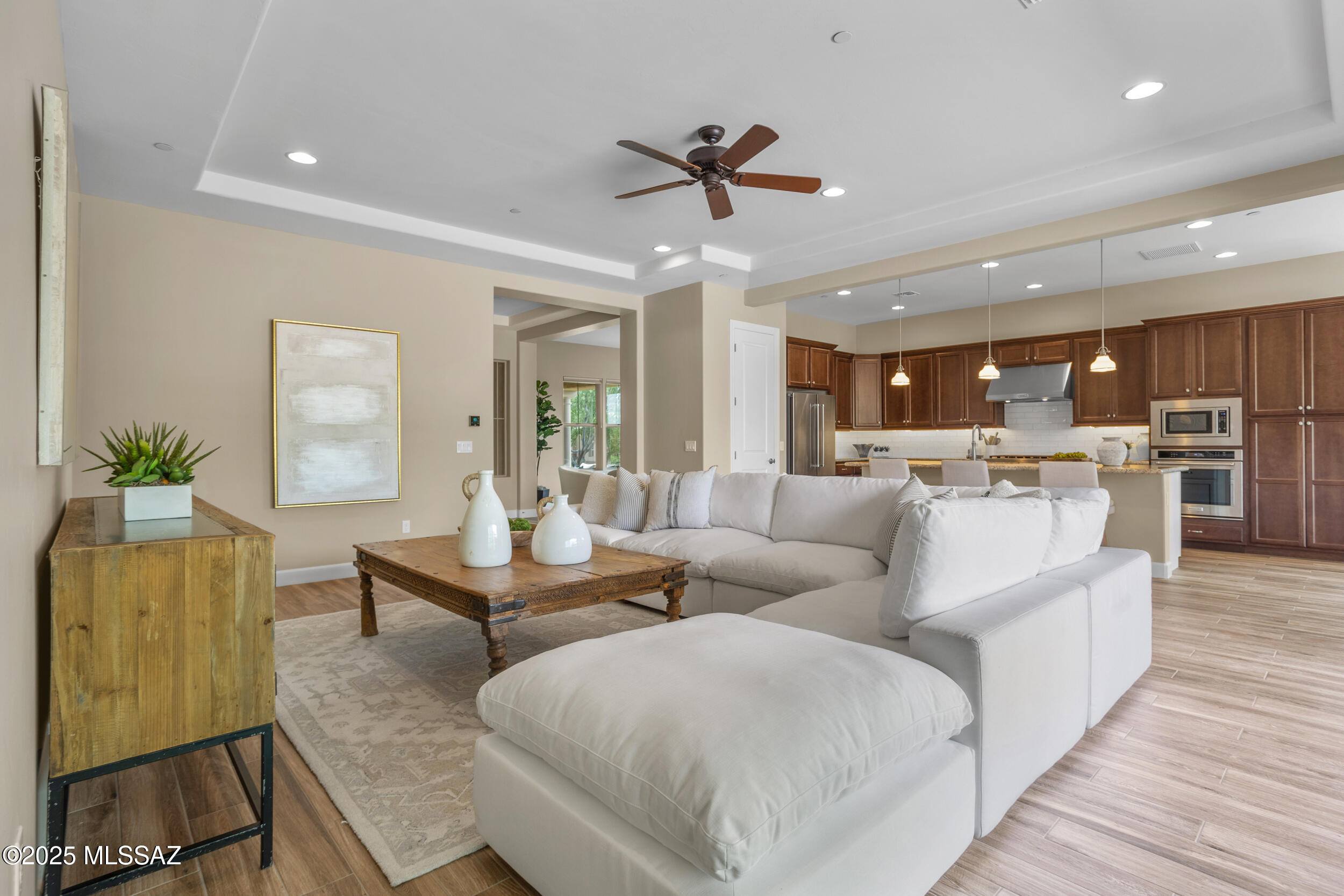 14045 N CROOKED CREEK Drive