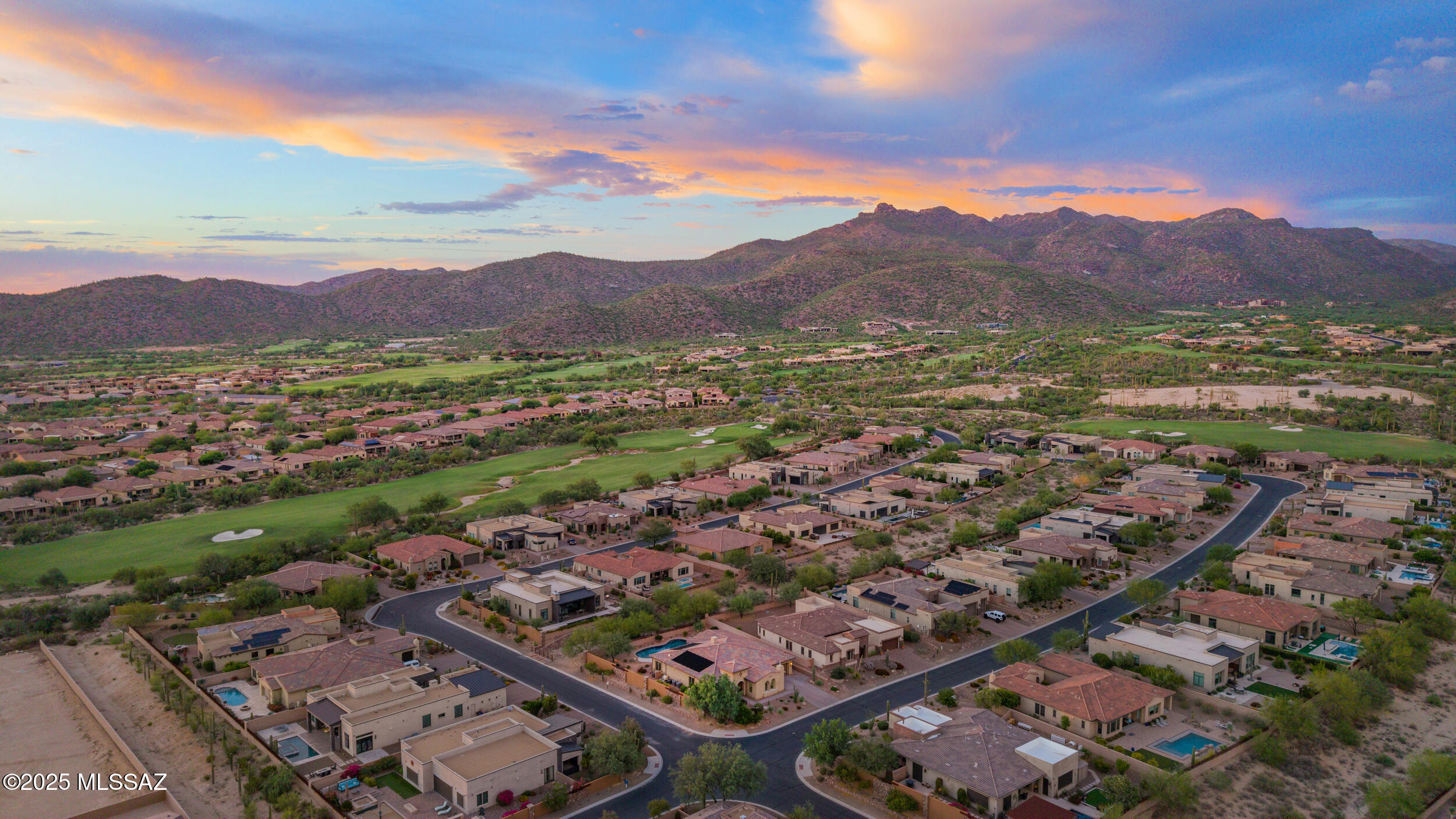 14045 N CROOKED CREEK Drive