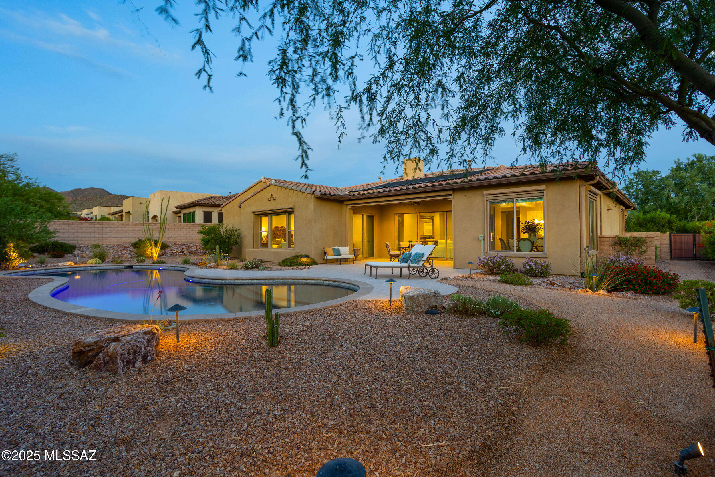 14045 N CROOKED CREEK Drive