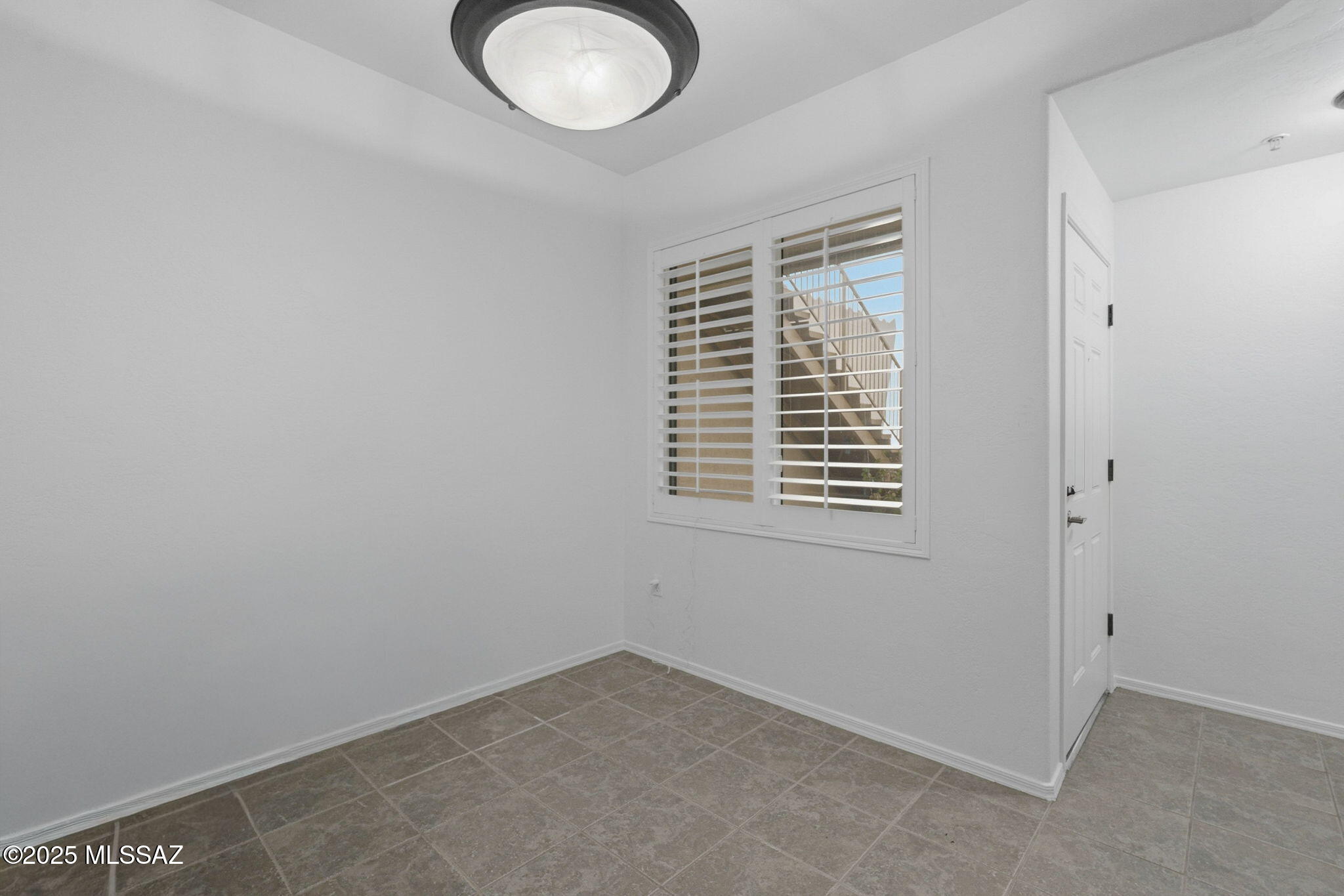 2550 E River Road 3101