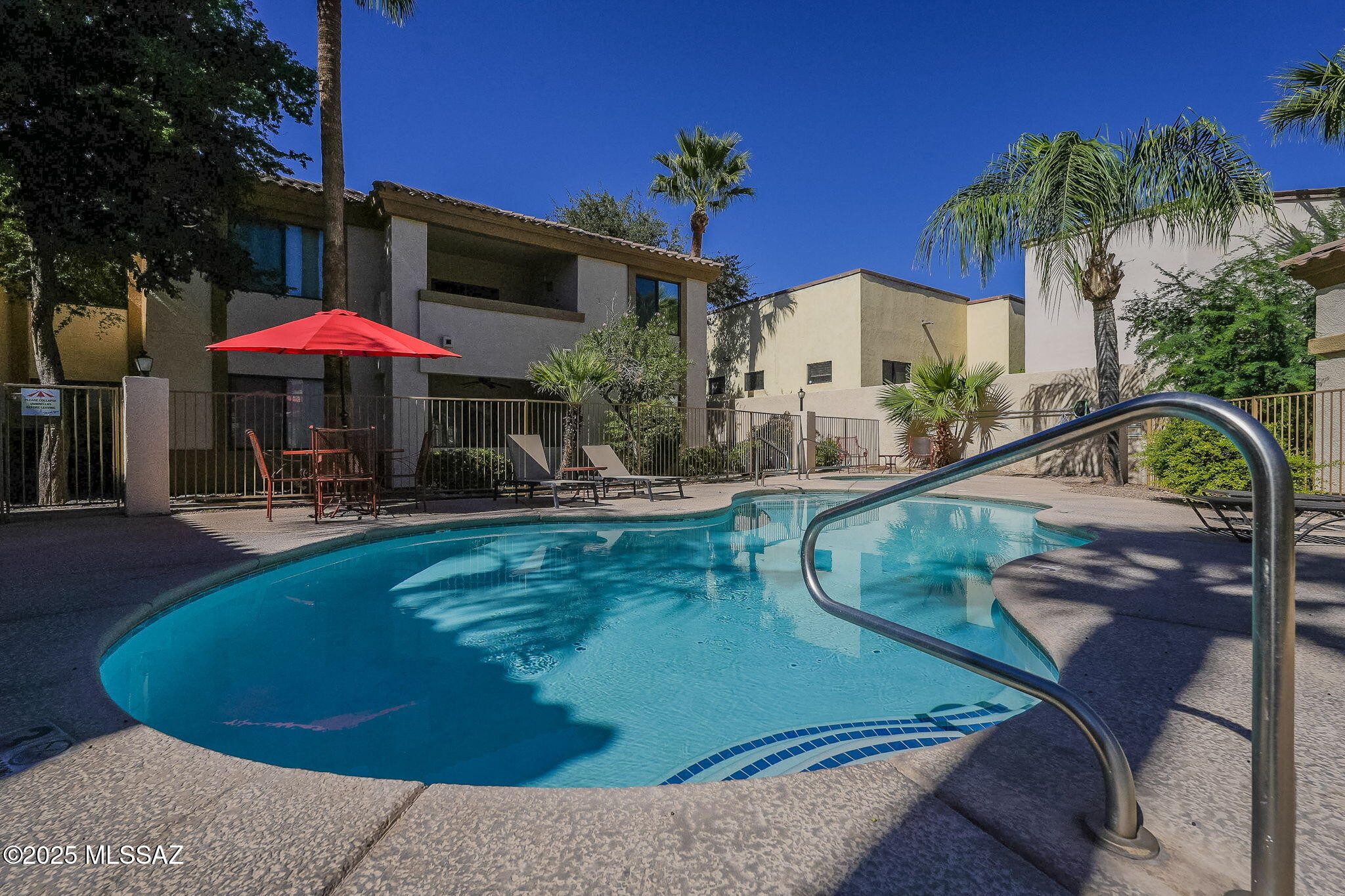 2550 E River Road 3101