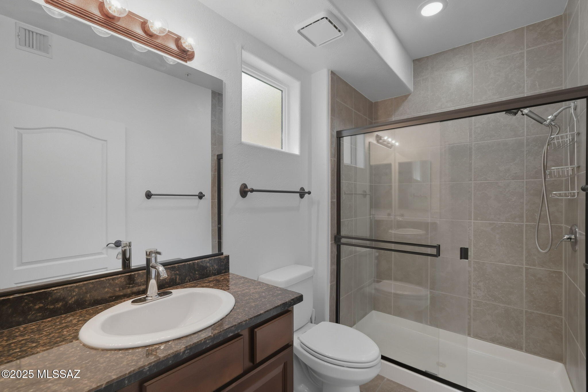 2550 E River Road 3101