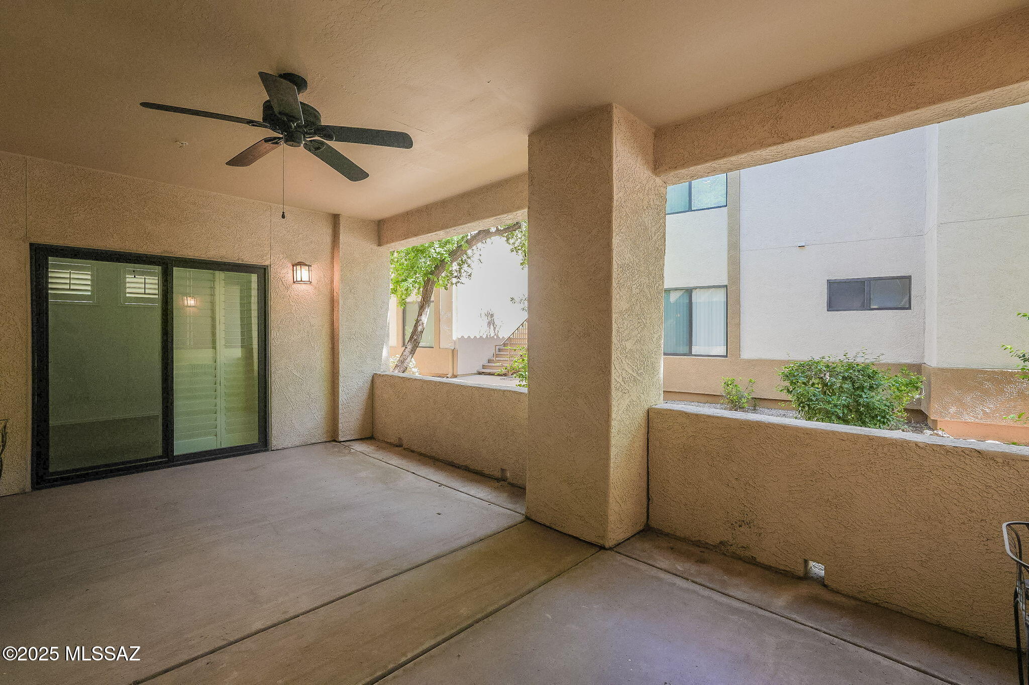 2550 E River Road 3101