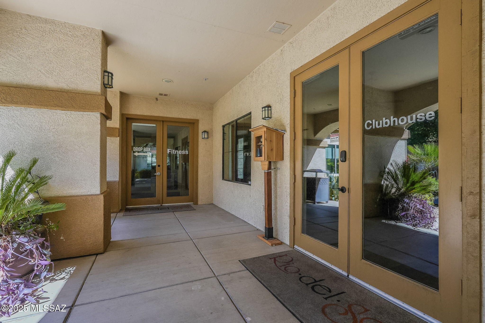 2550 E River Road 3101