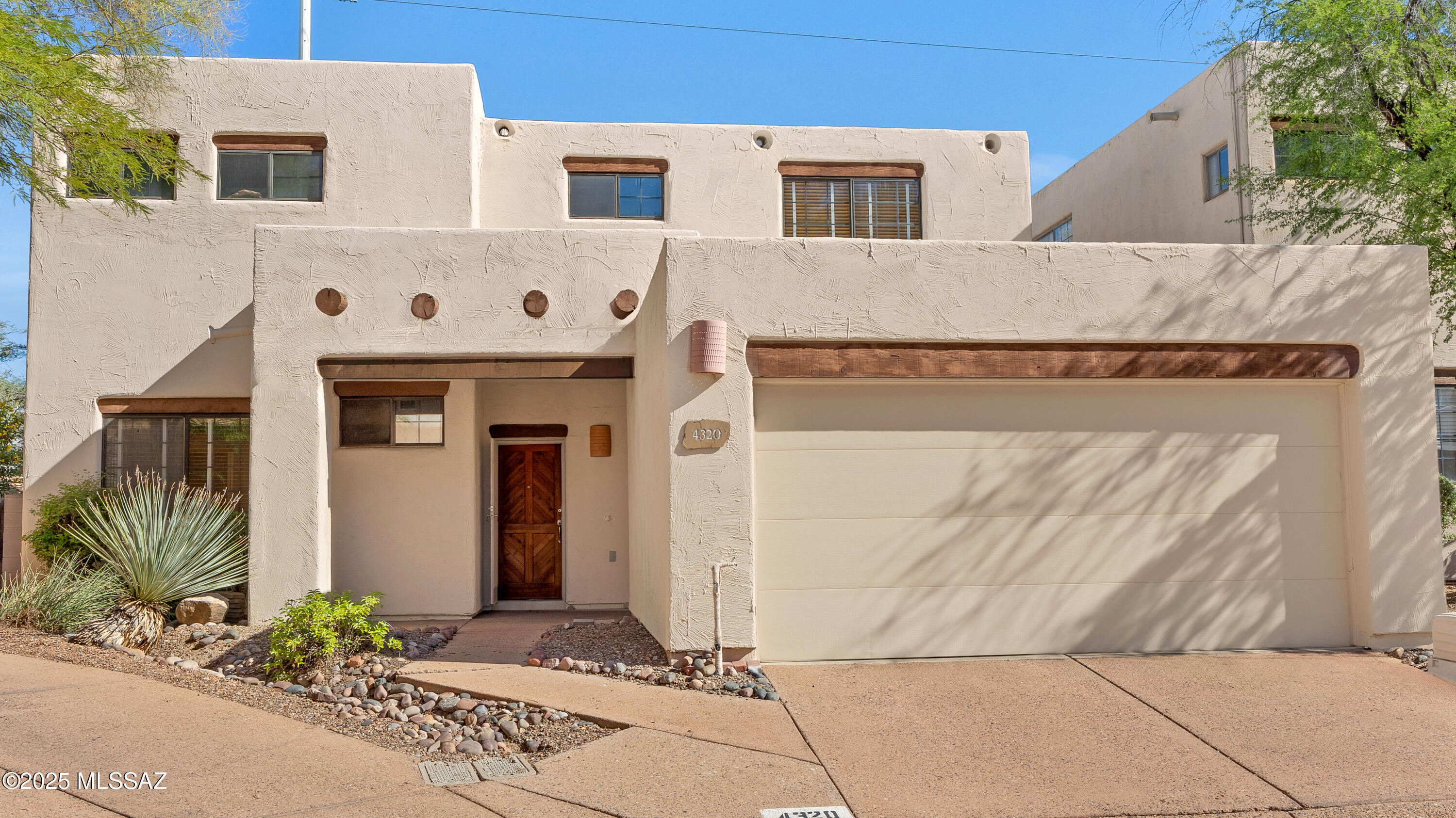 4320 N Rillito Creek Place