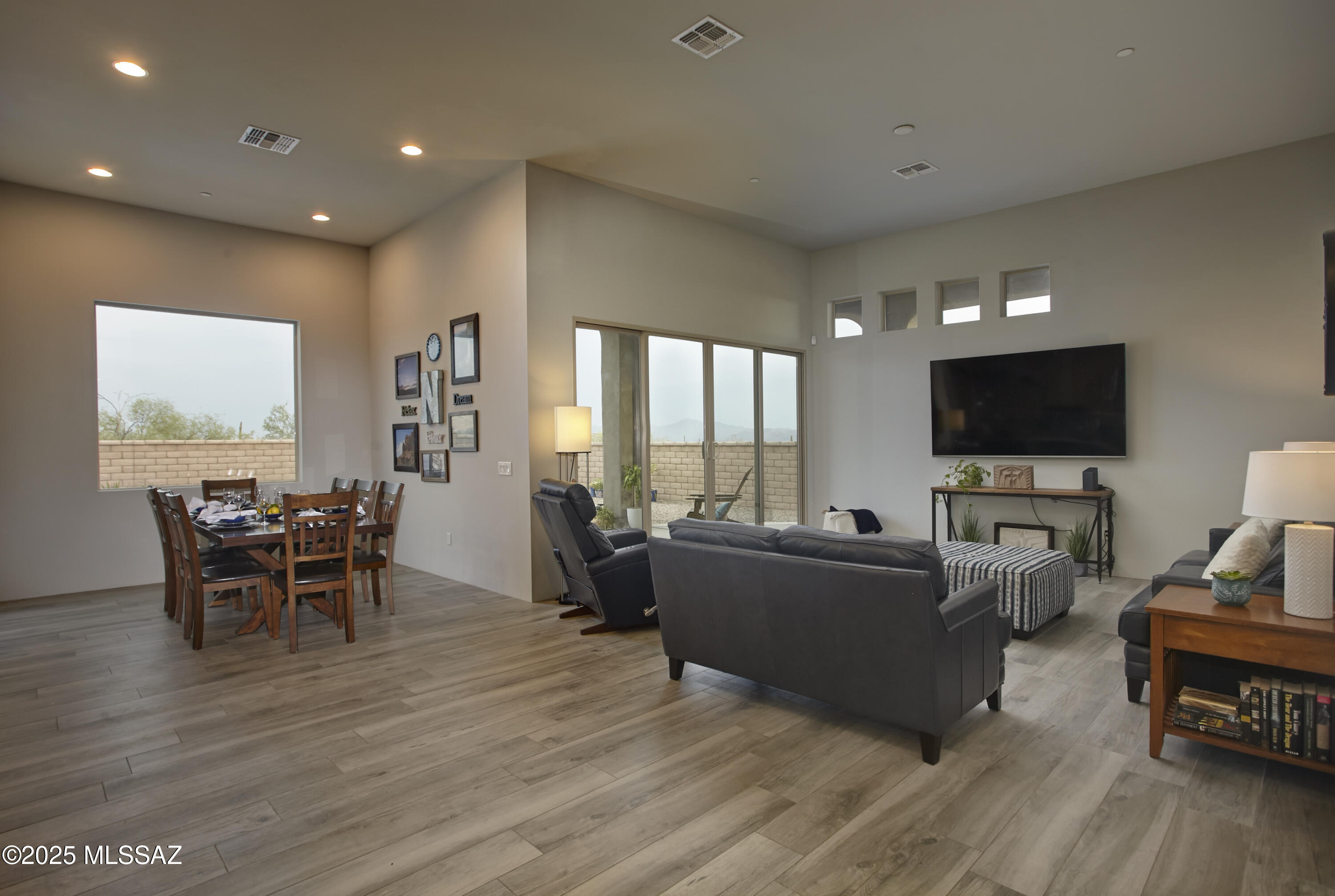 12926 N Red Quail Place