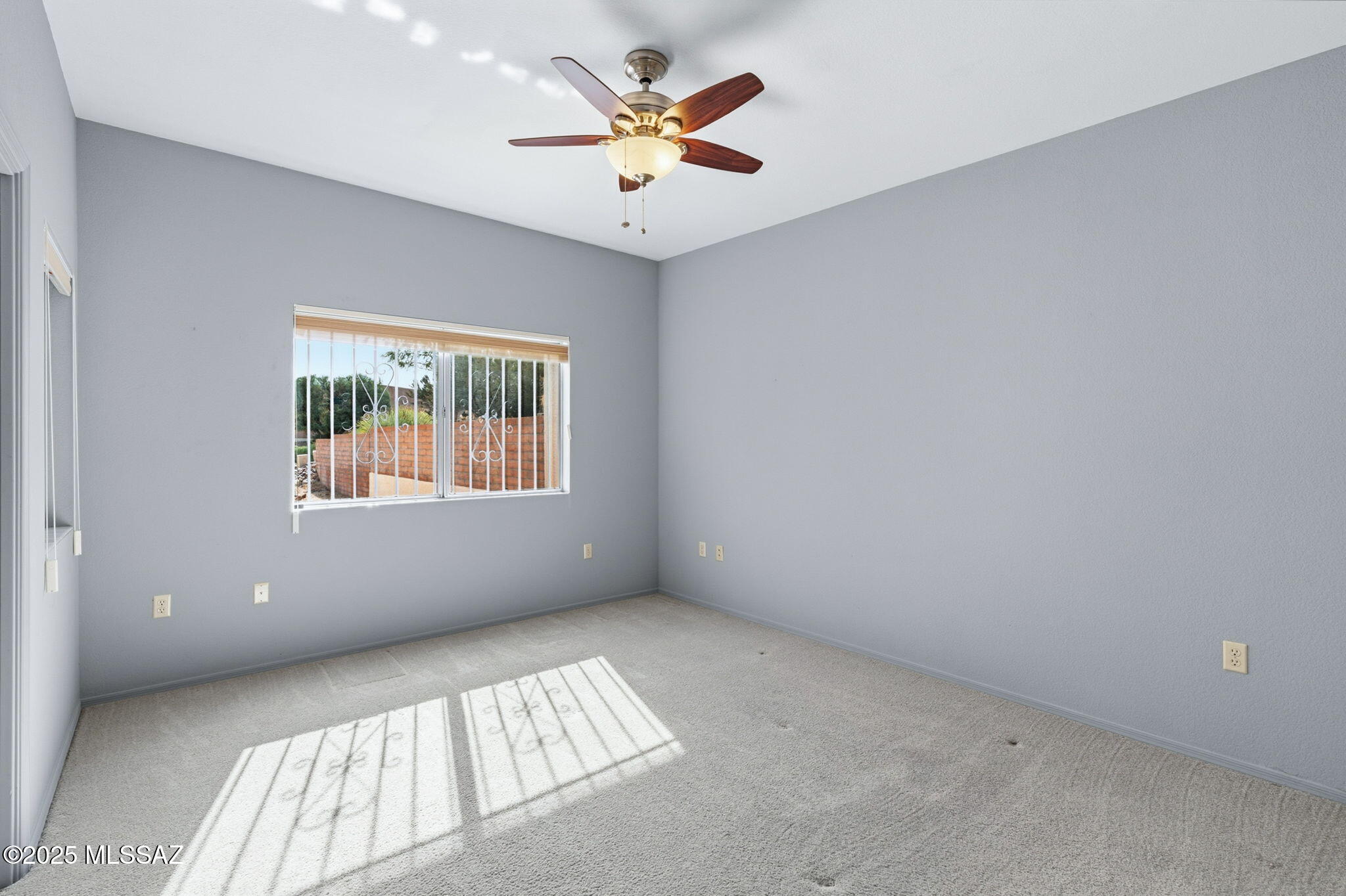 934 W Via Del Pardillo