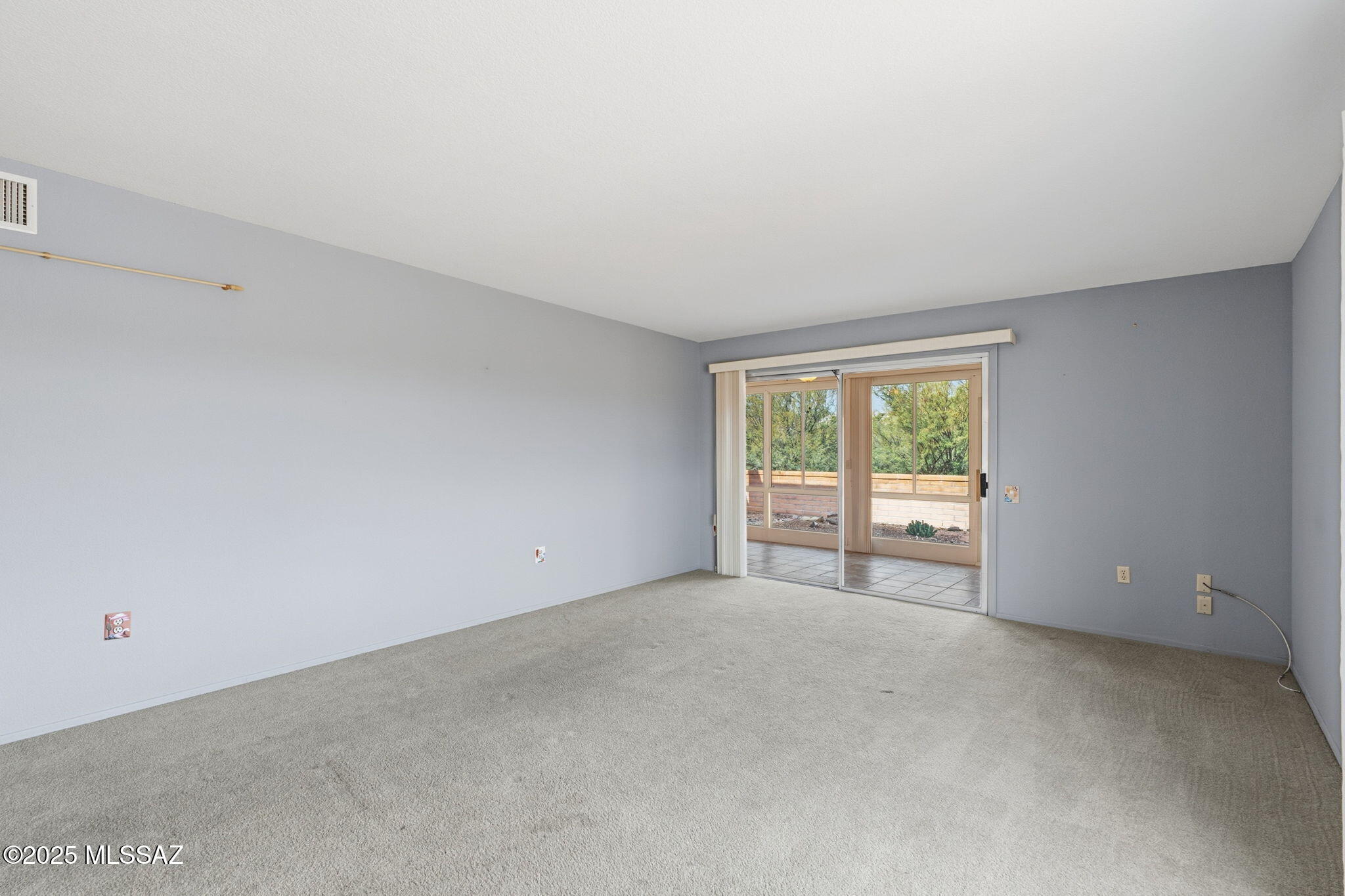 934 W Via Del Pardillo