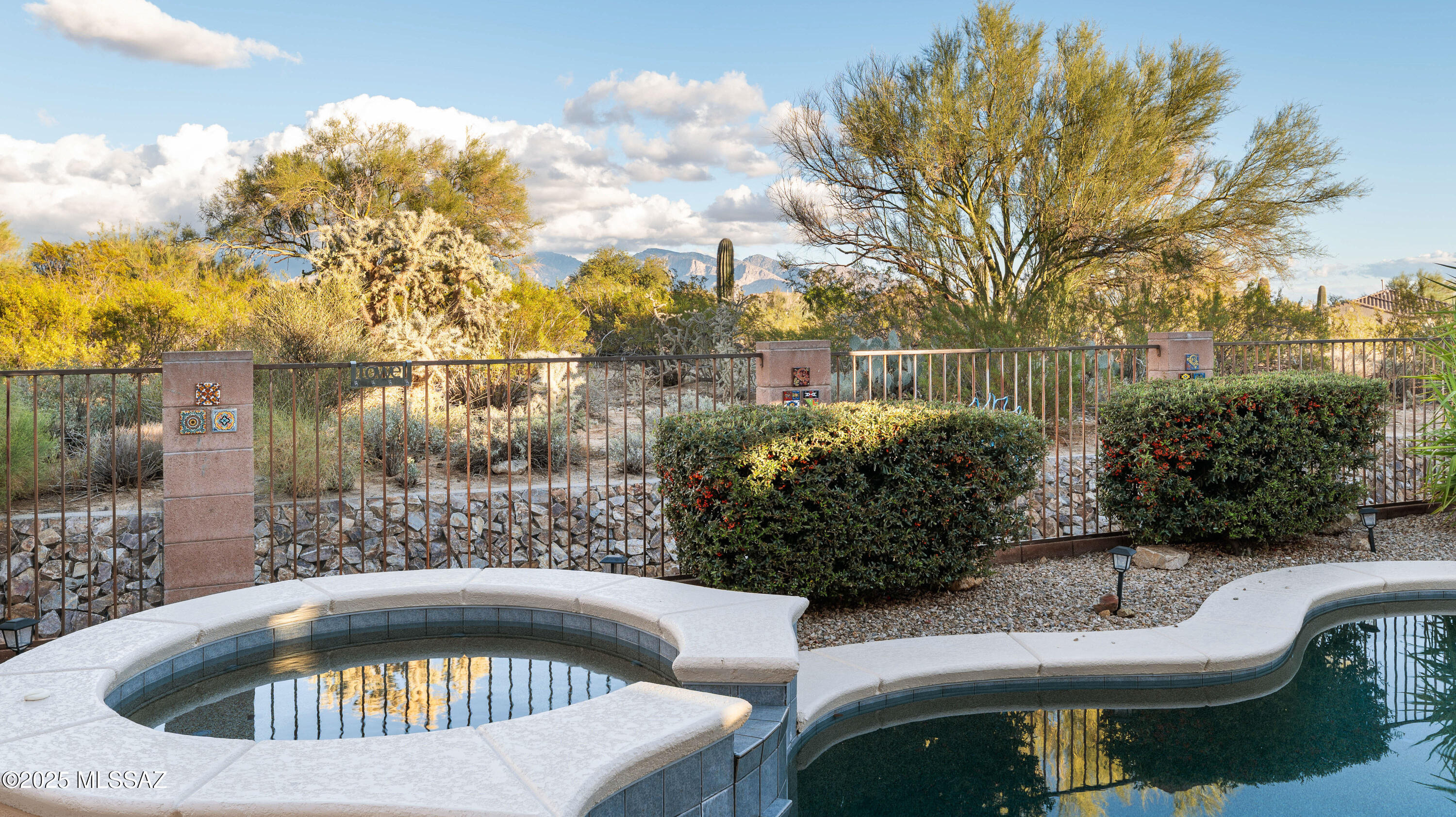 12580 N New Reflection Drive