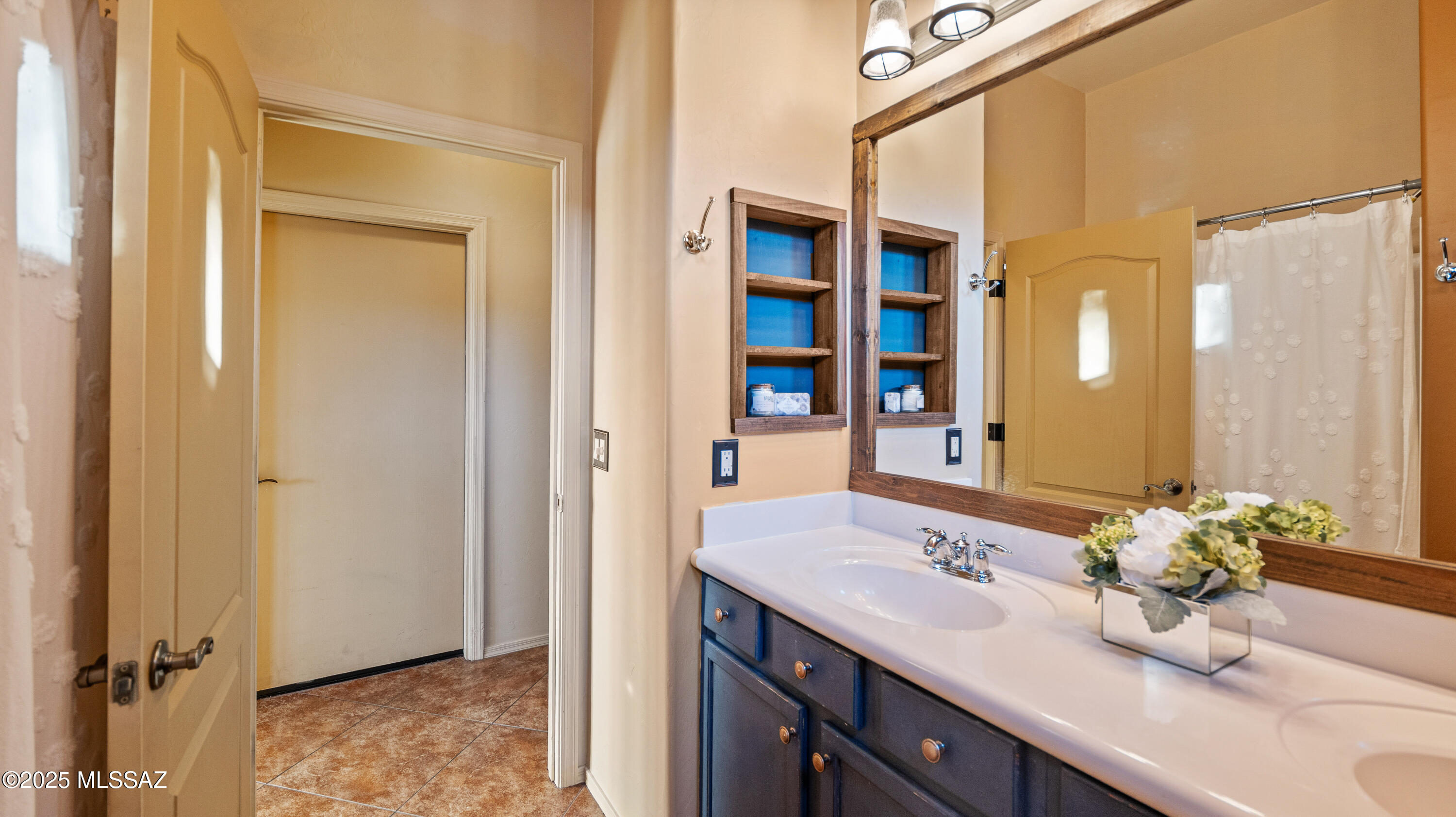12580 N New Reflection Drive