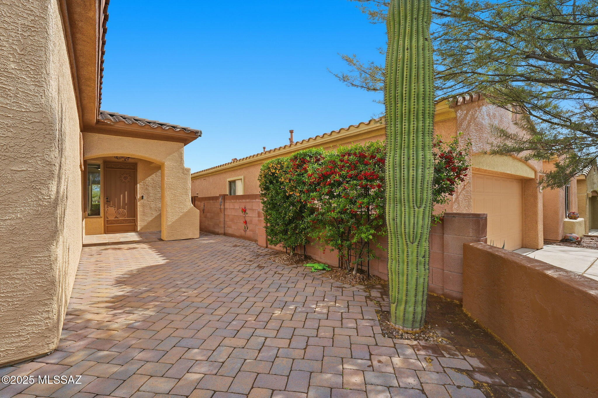 12580 N New Reflection Drive