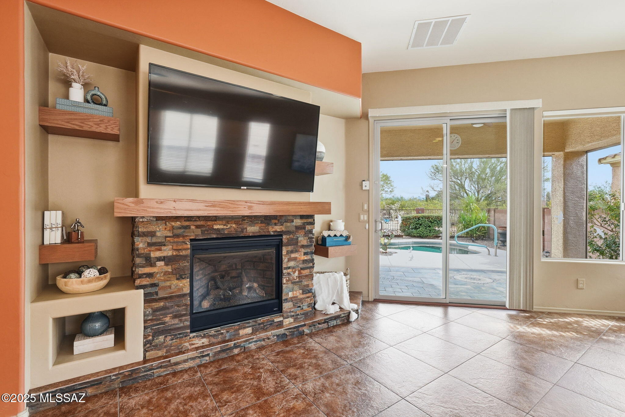 12580 N New Reflection Drive