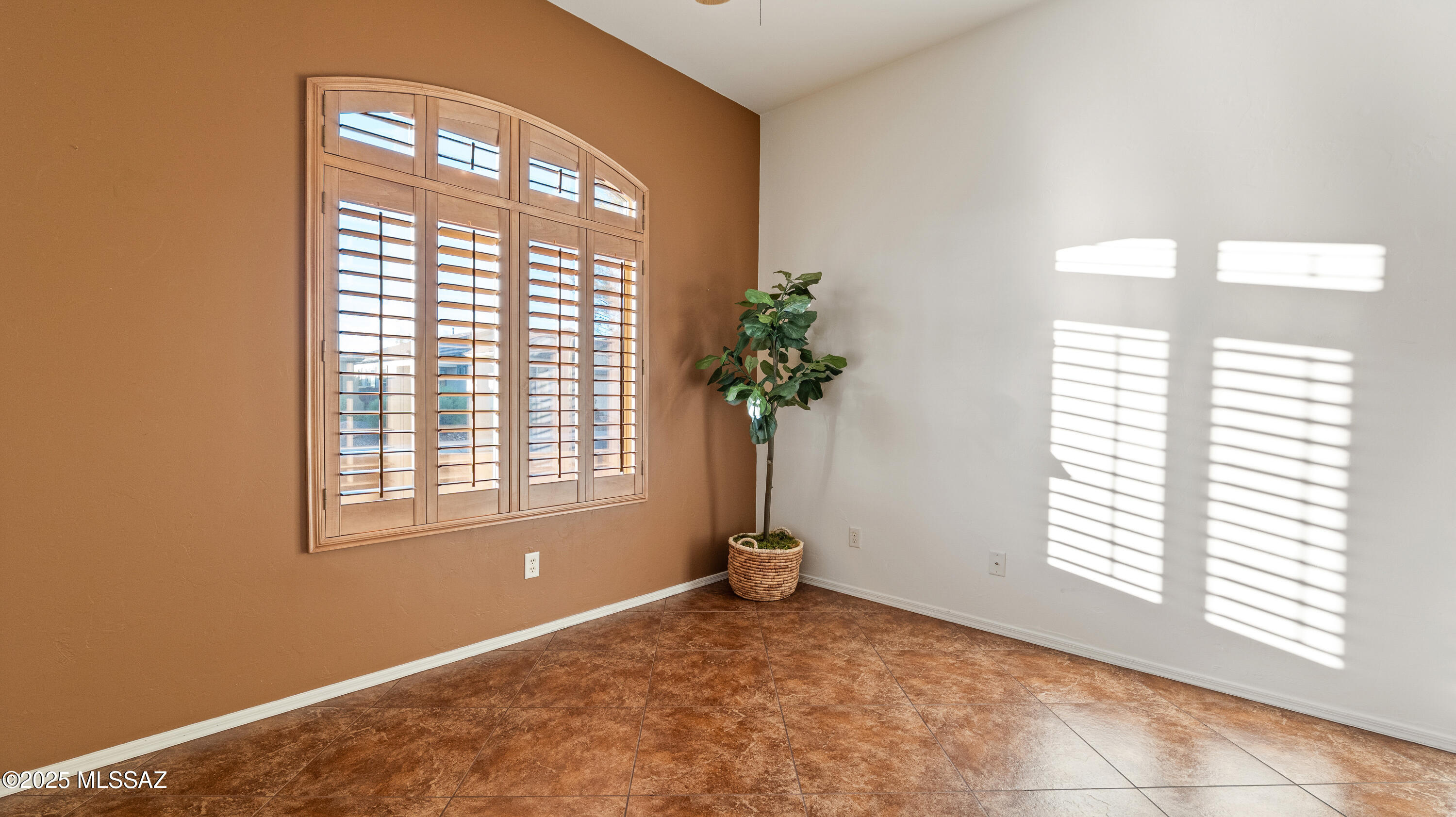 12580 N New Reflection Drive