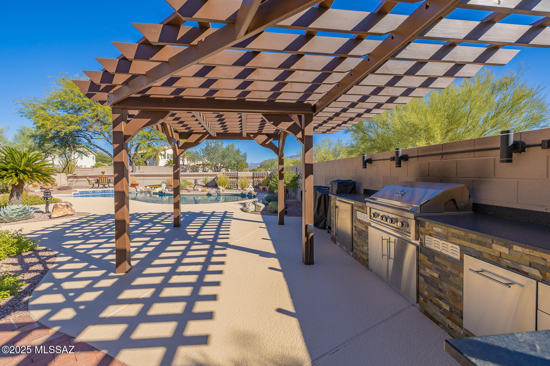 12370 N Copper Queen Way