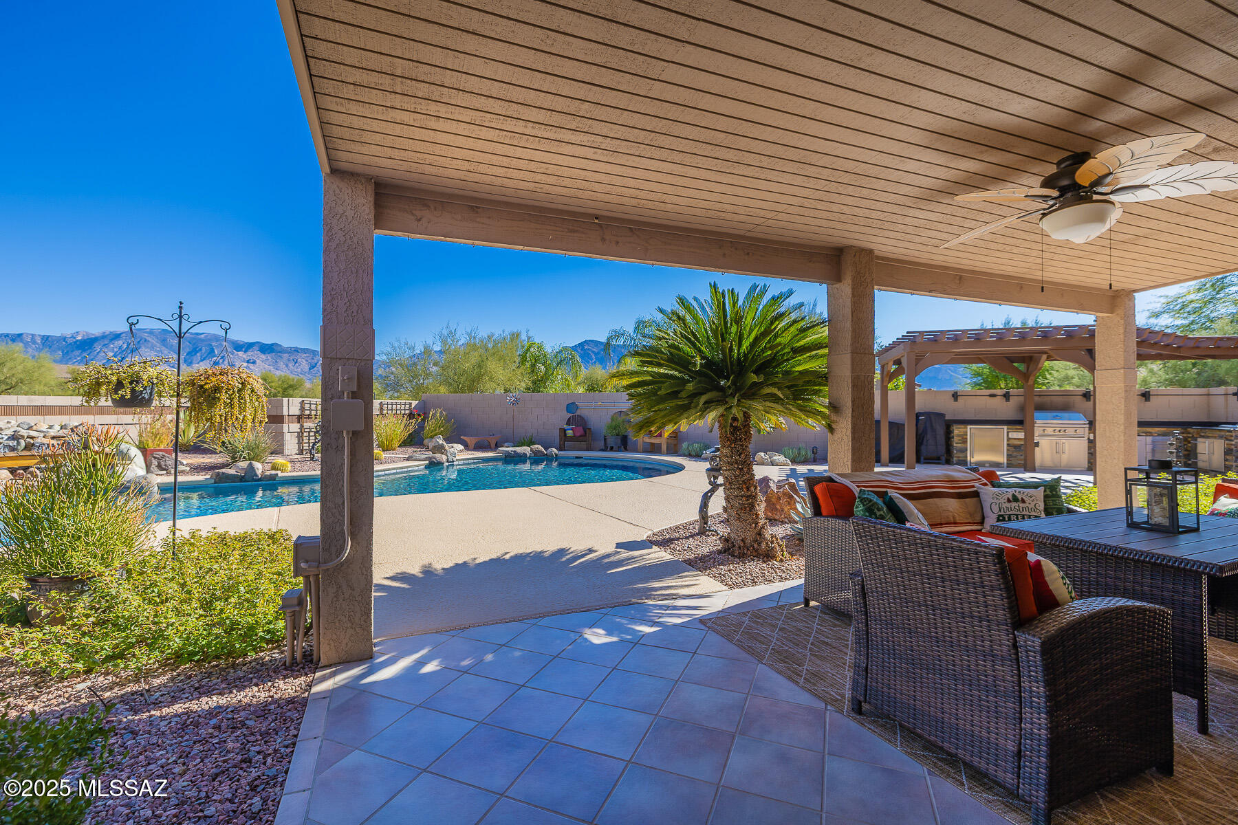 12370 N Copper Queen Way