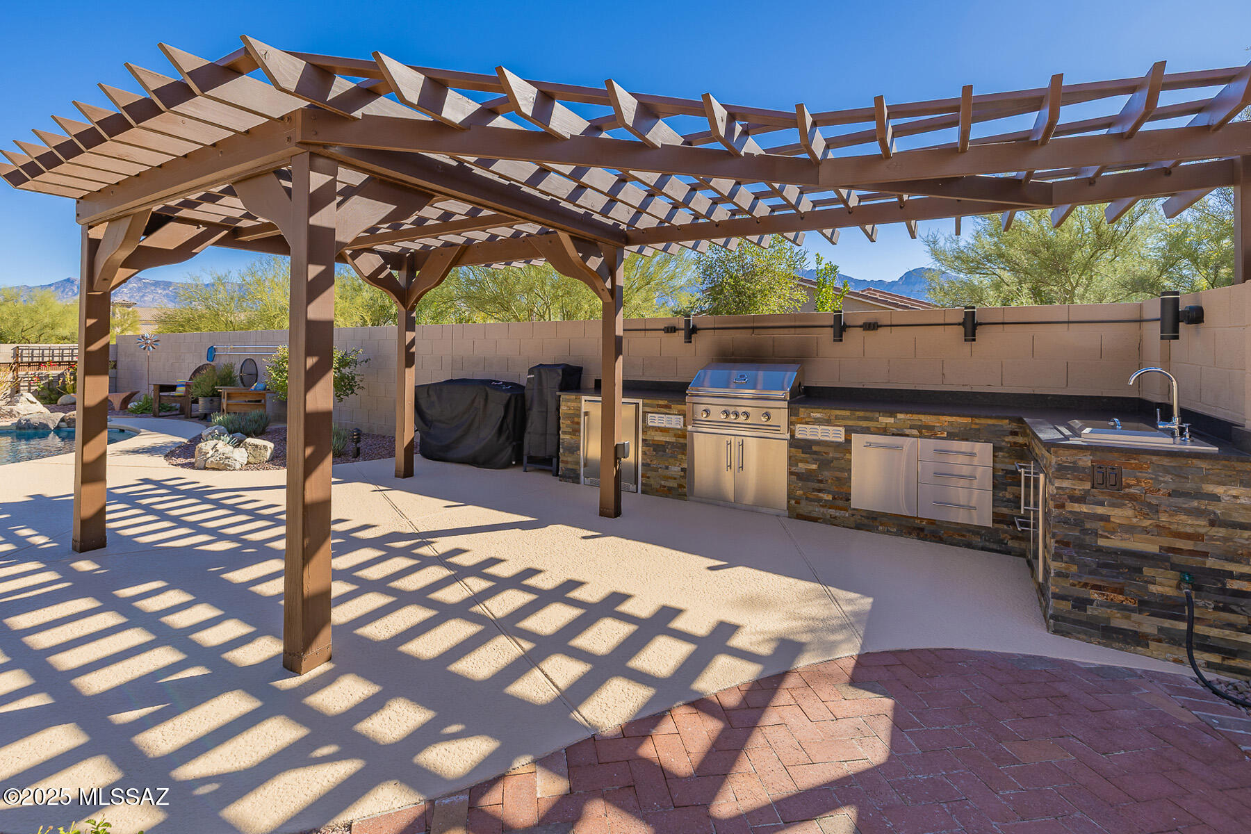 12370 N Copper Queen Way