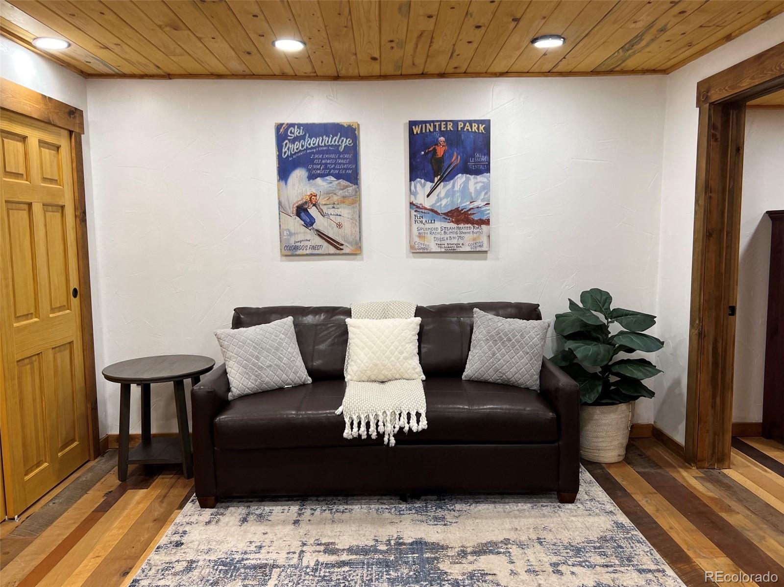 25504 Mountain Moss Court