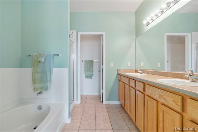 11250 FLORENCE Street Unit: 7E