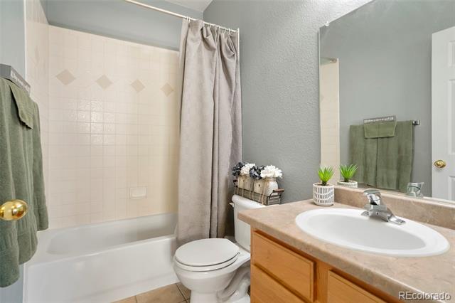 11250 FLORENCE Street Unit: 7E