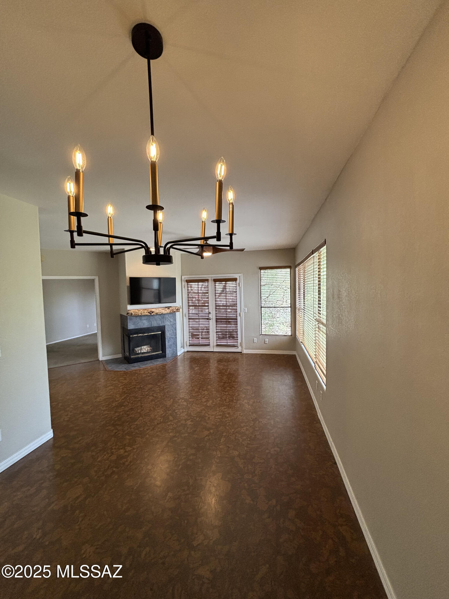 6655 N Canyon Crest Drive 23102