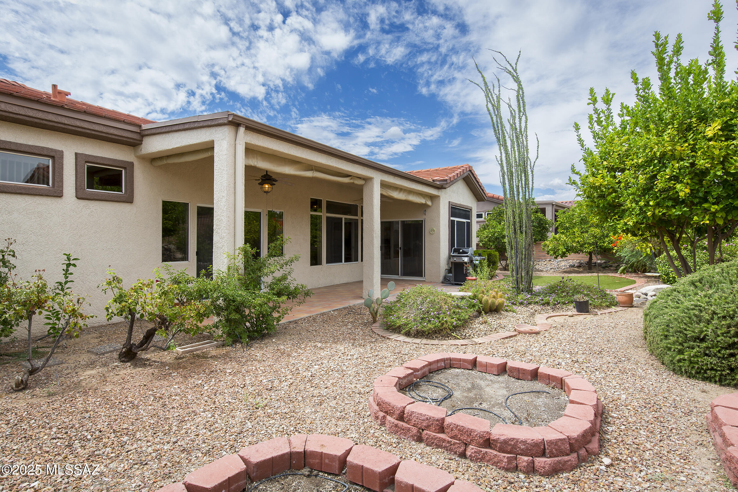14106 N Buckingham Drive
