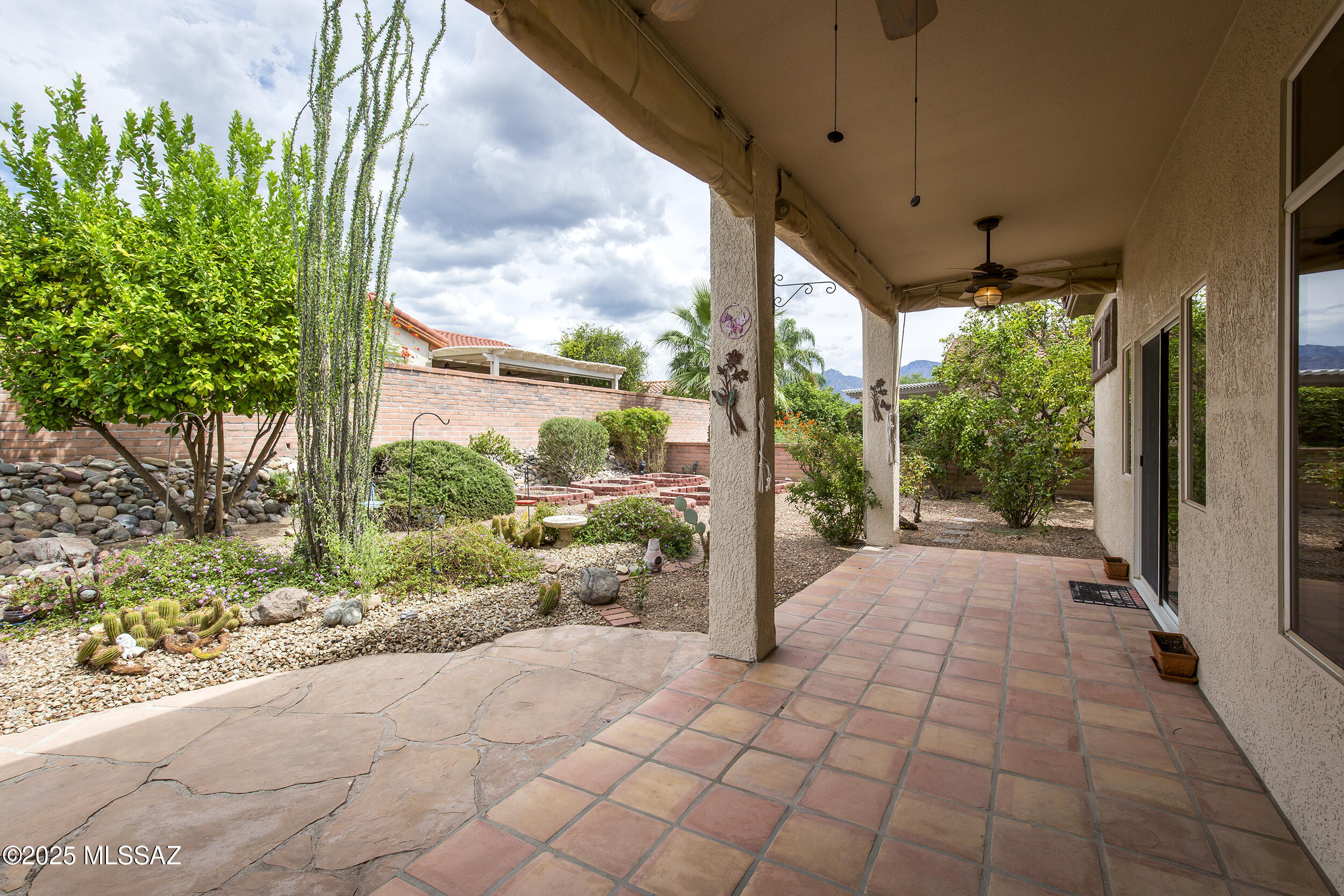 14106 N Buckingham Drive