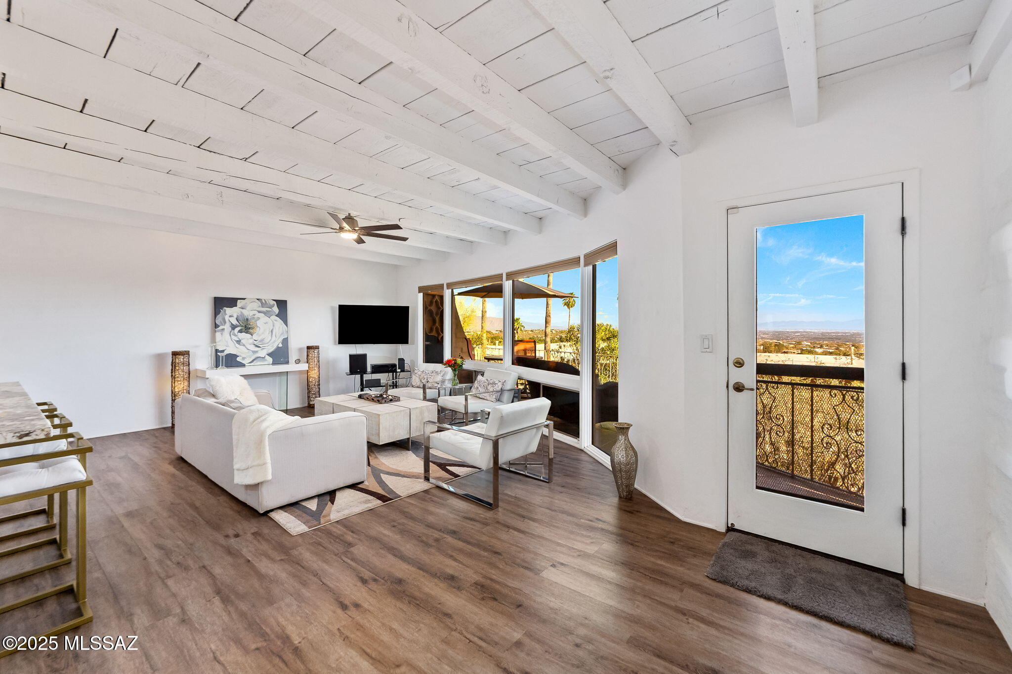 5251 E Mission Hill Drive 18 &19