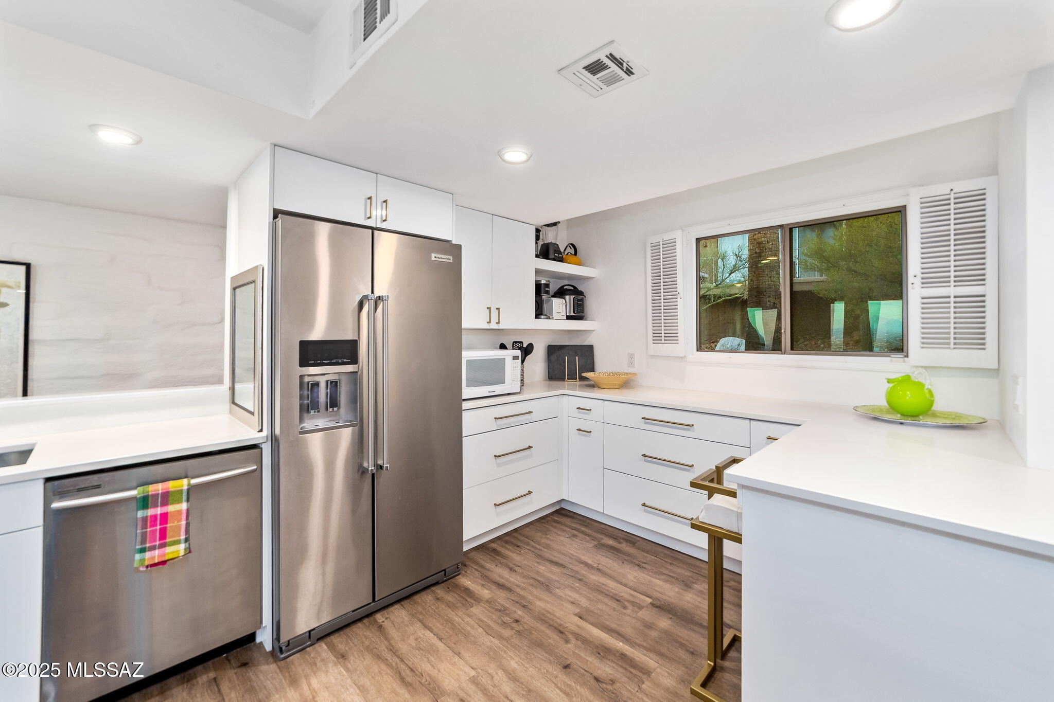 5251 E Mission Hill Drive 18 &19
