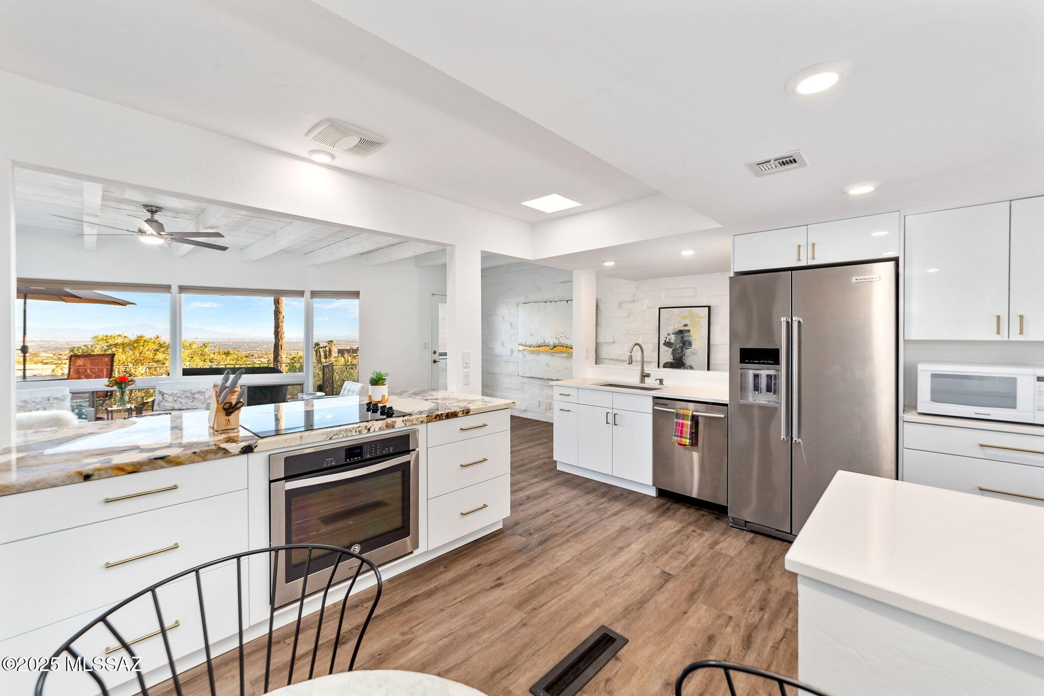5251 E Mission Hill Drive 18 &19