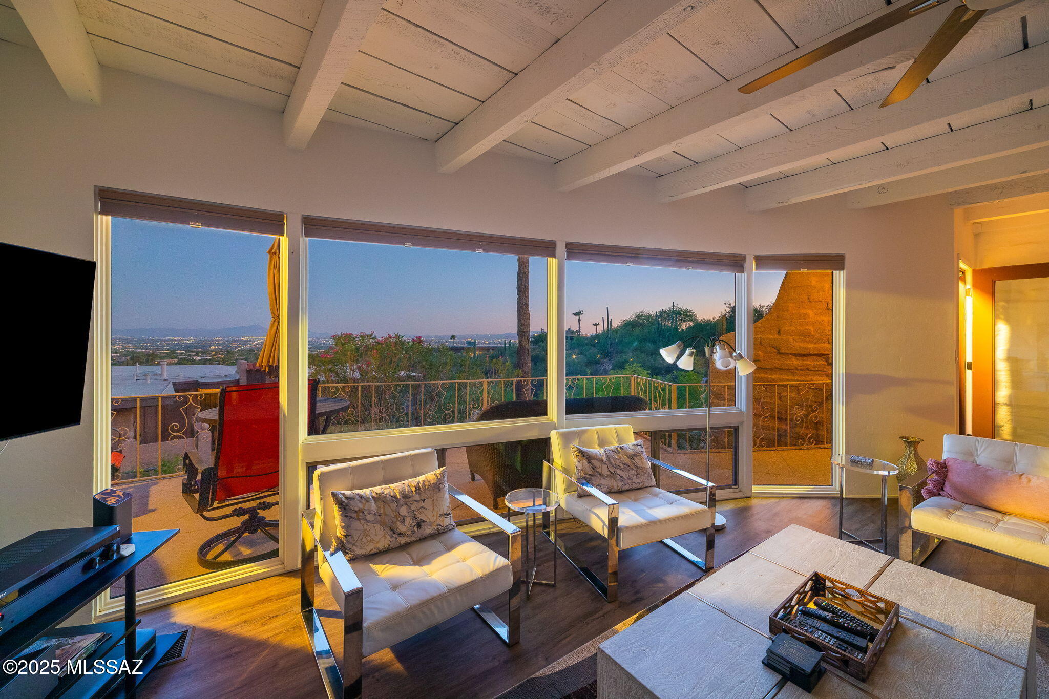 5251 E Mission Hill Drive 18 &19