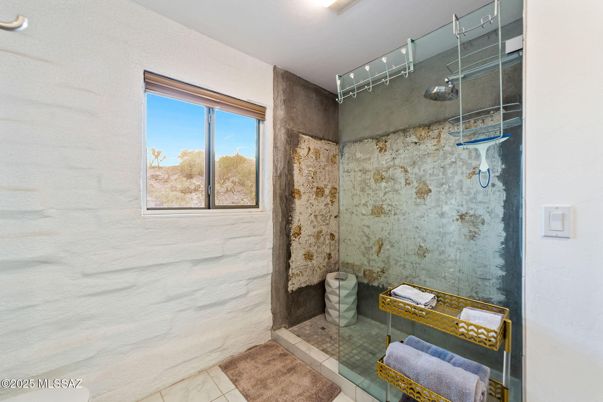 5251 E Mission Hill Drive 18 &19