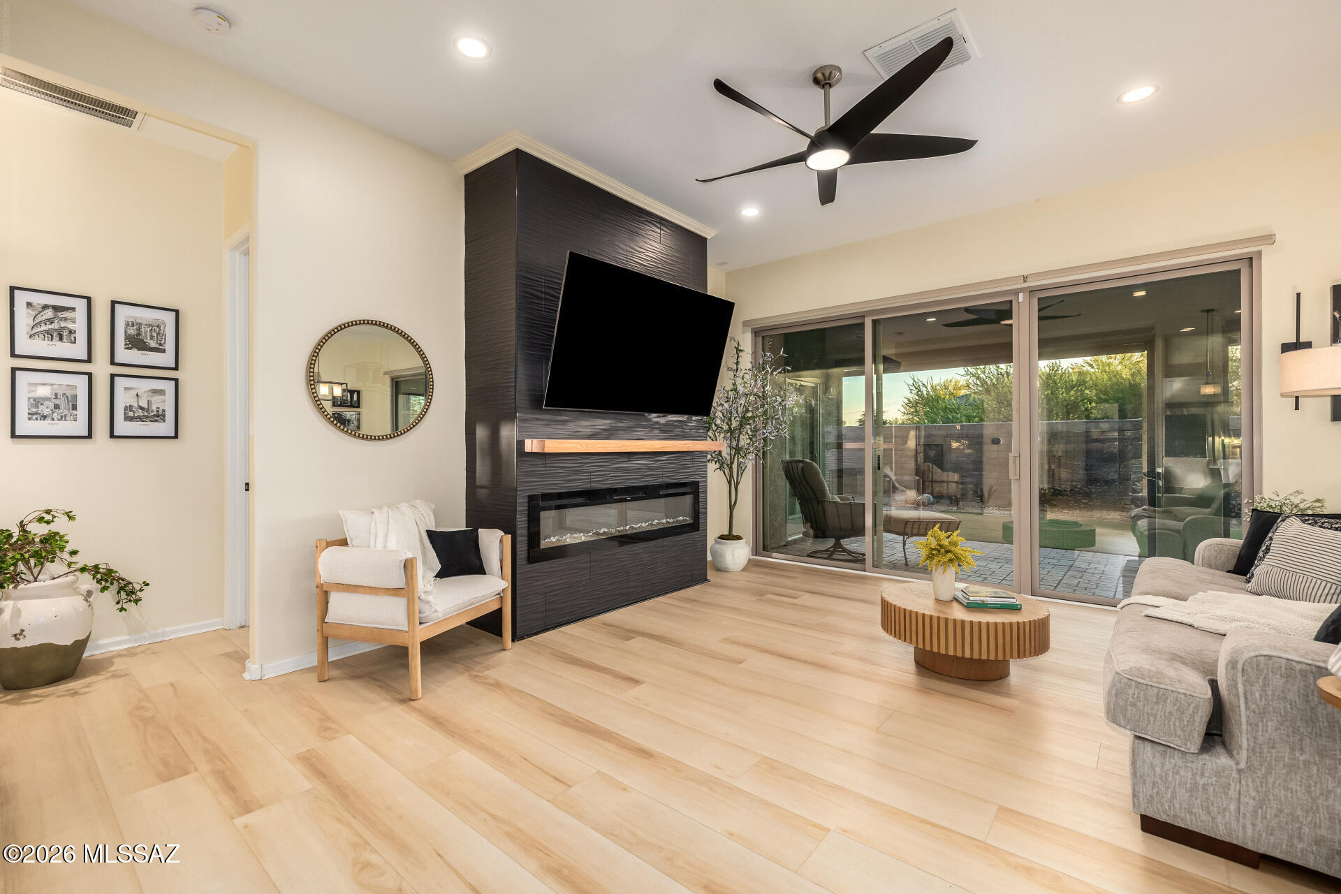 13215 N Stonecrop Lane