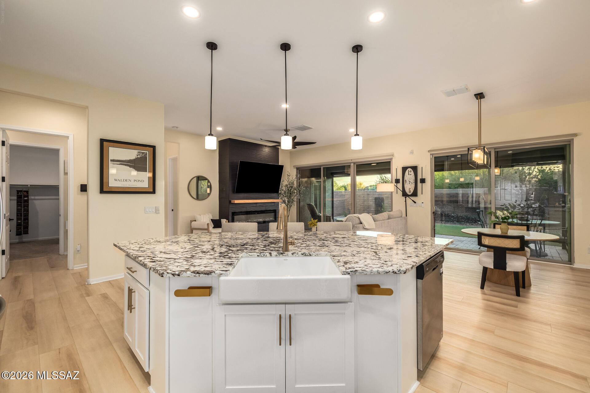 13215 N Stonecrop Lane