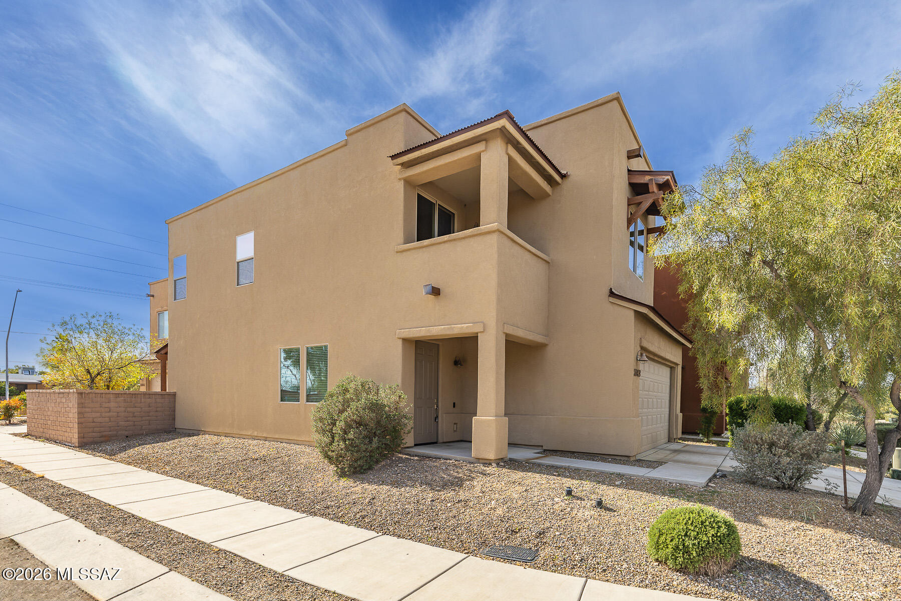 2843 N Silkie Place