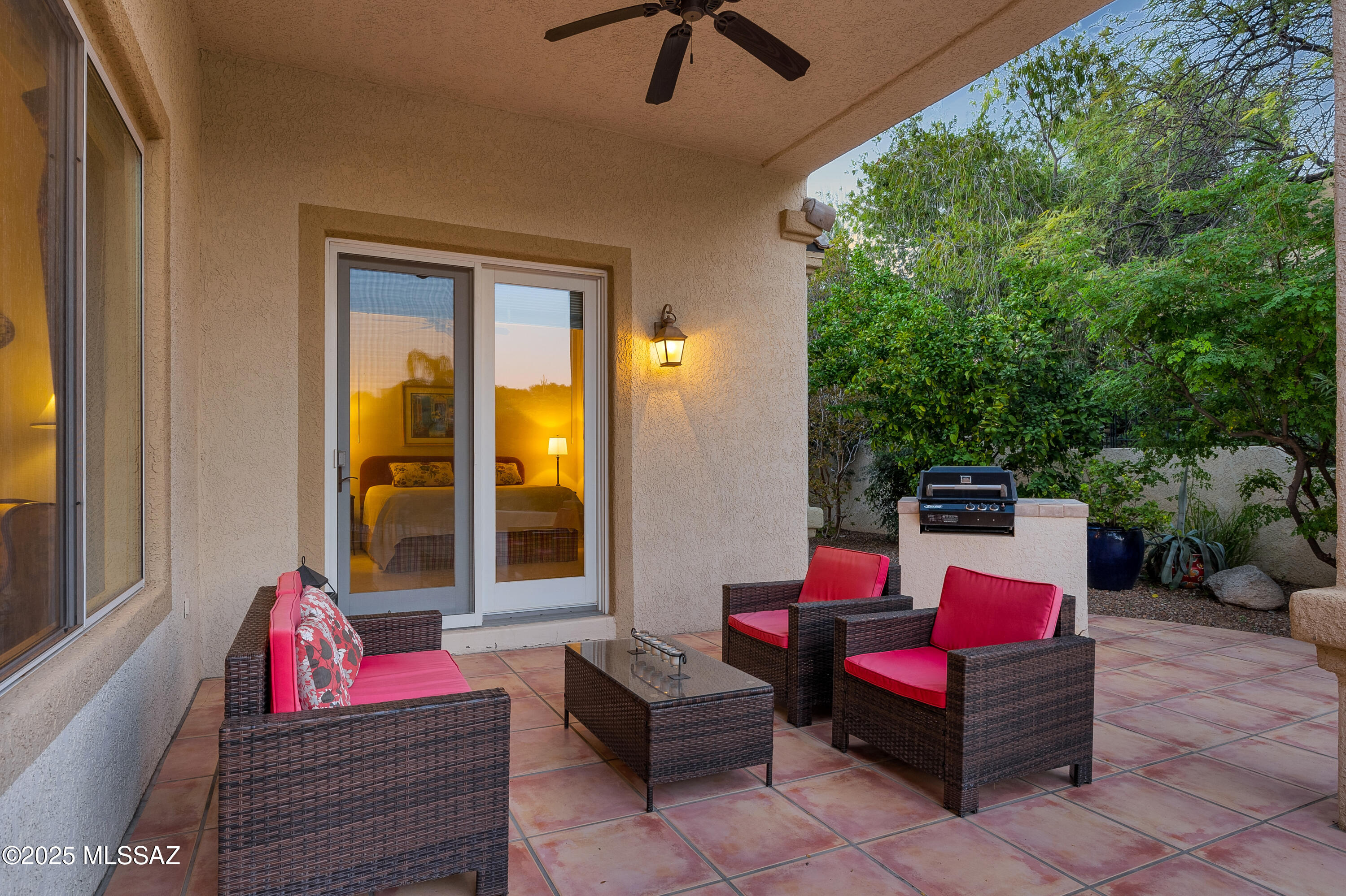 5811 E Placita Rocosa