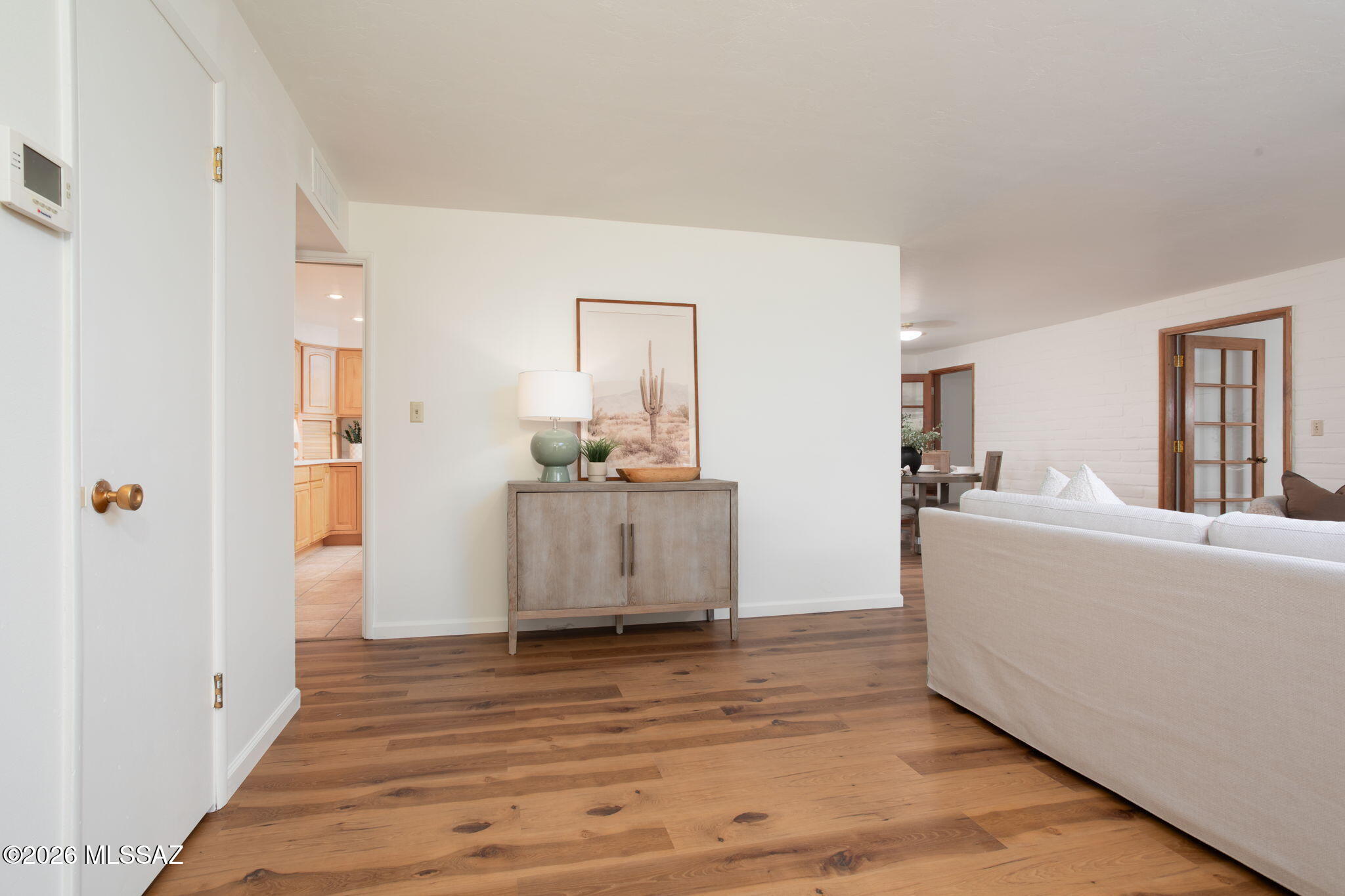 1402 N Camino Miraflores