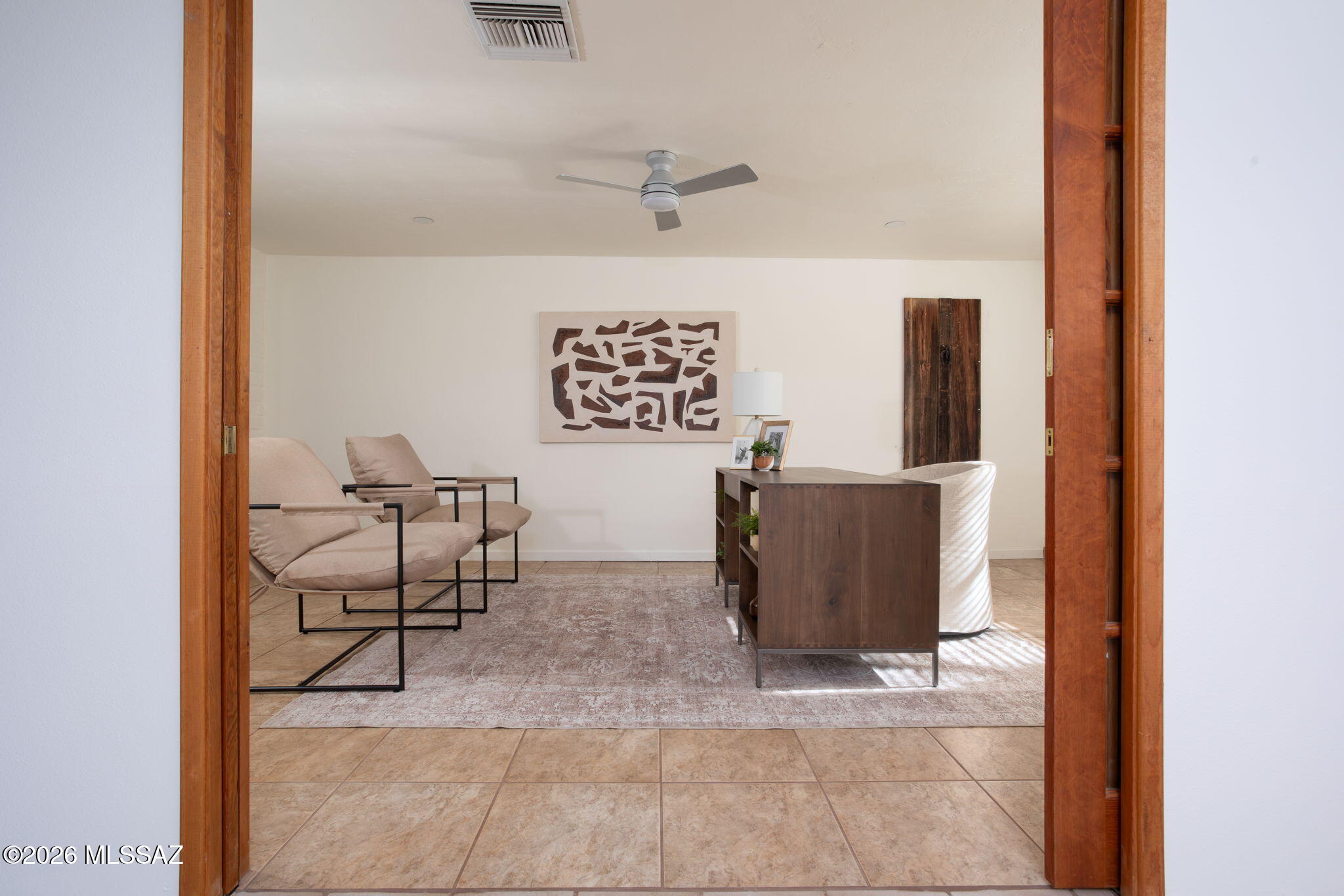 1402 N Camino Miraflores