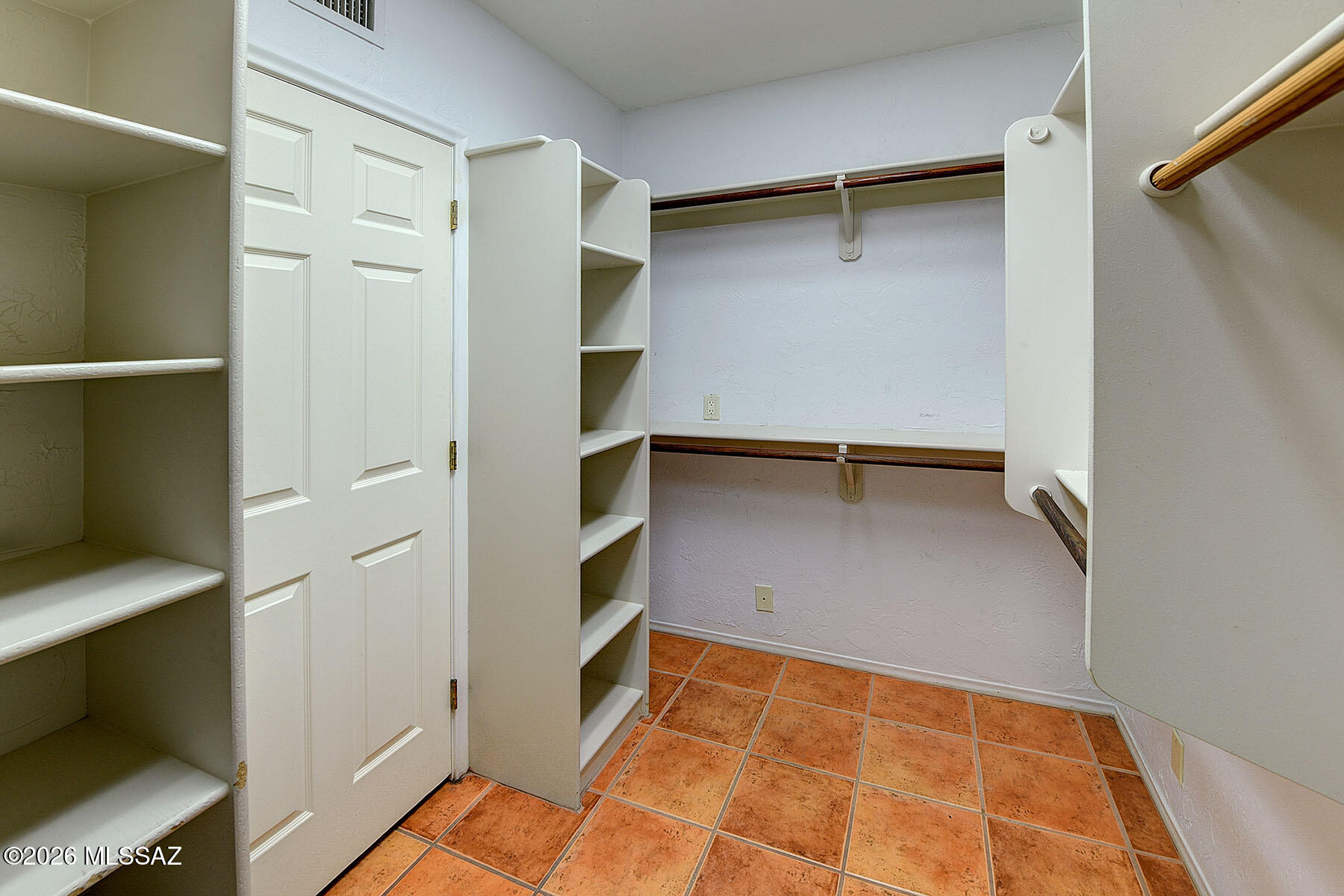 5640 E Paseo De Manzanillo