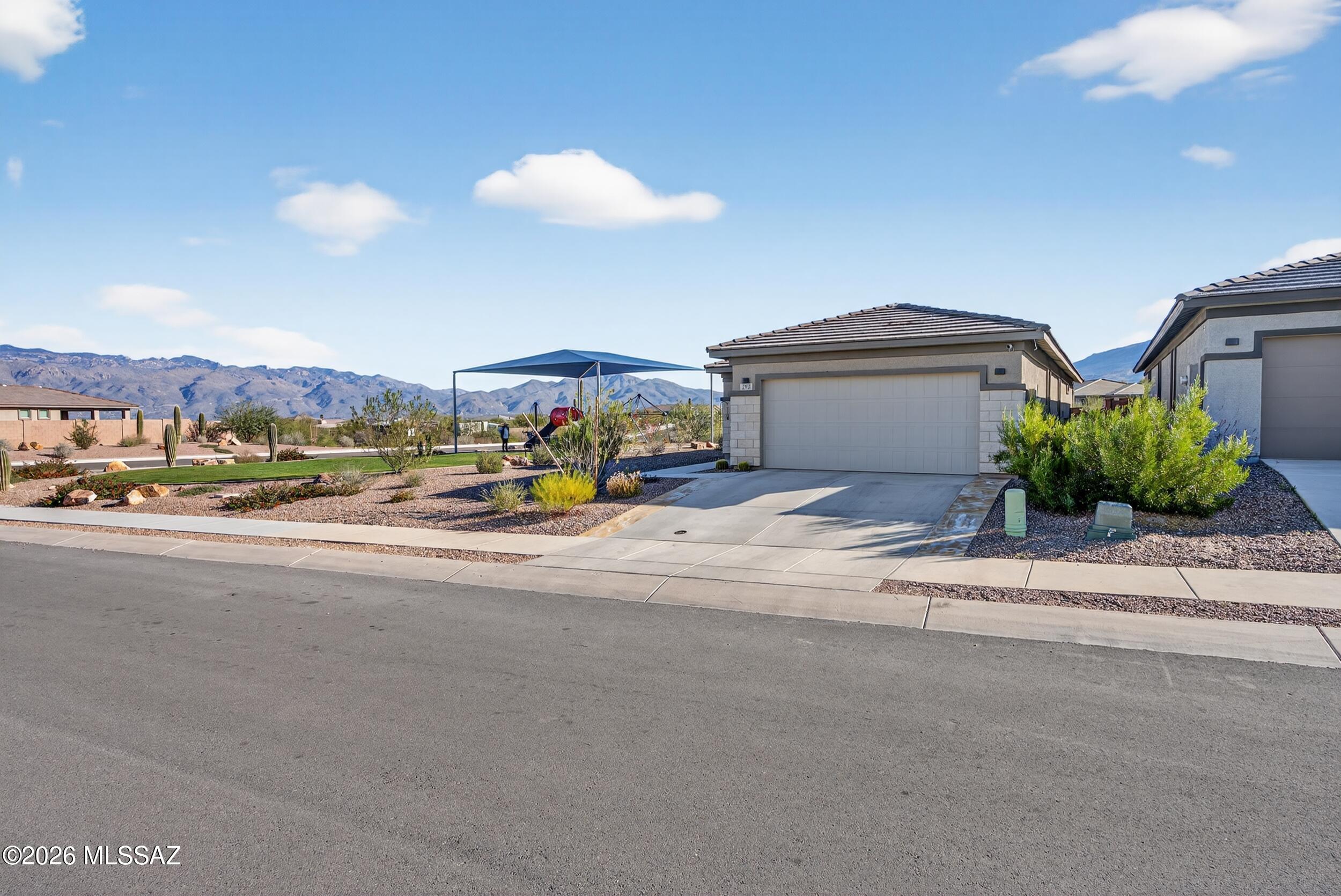292 N Spring Flower Drive