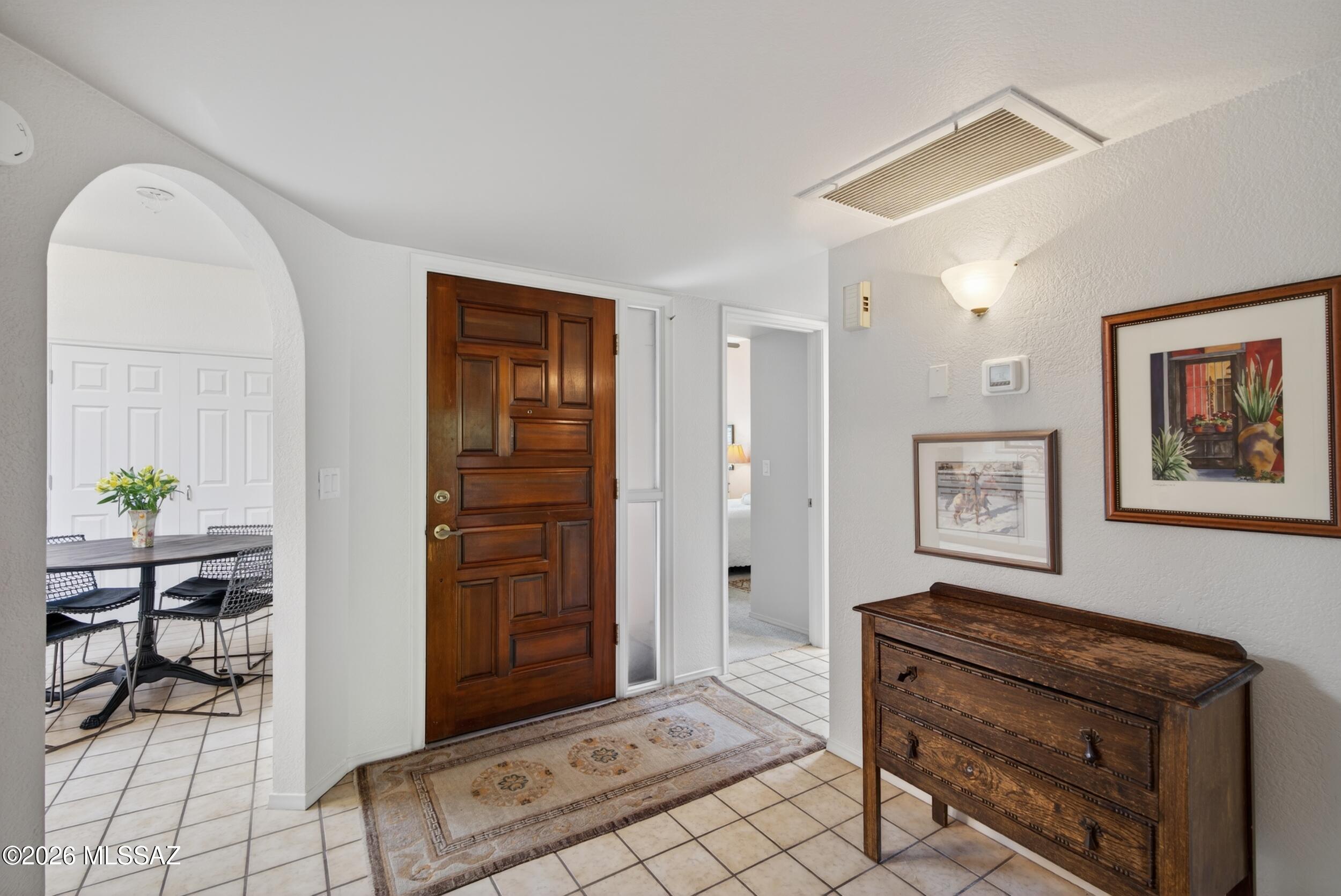 8641 N Candlewood Loop