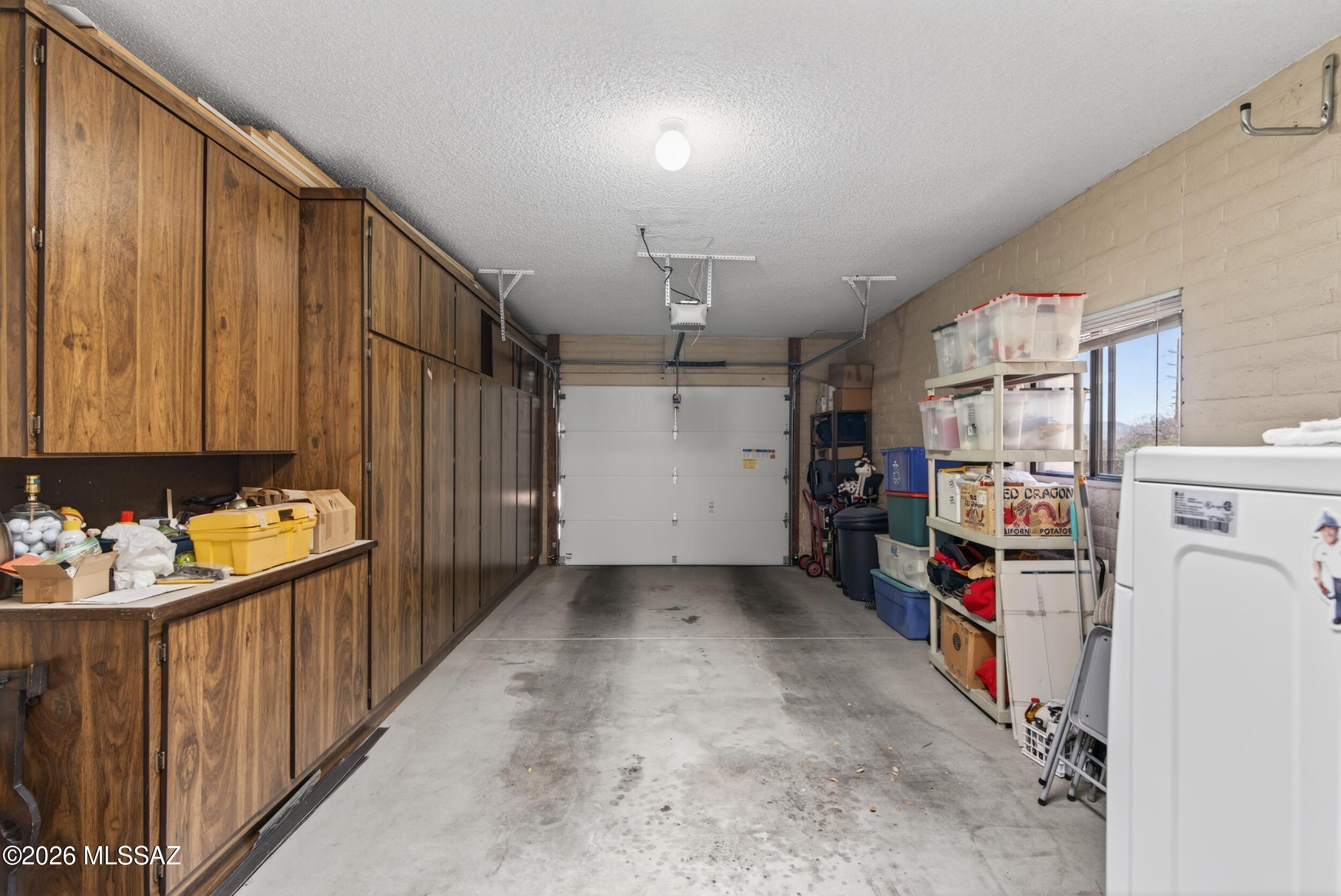 8641 N Candlewood Loop